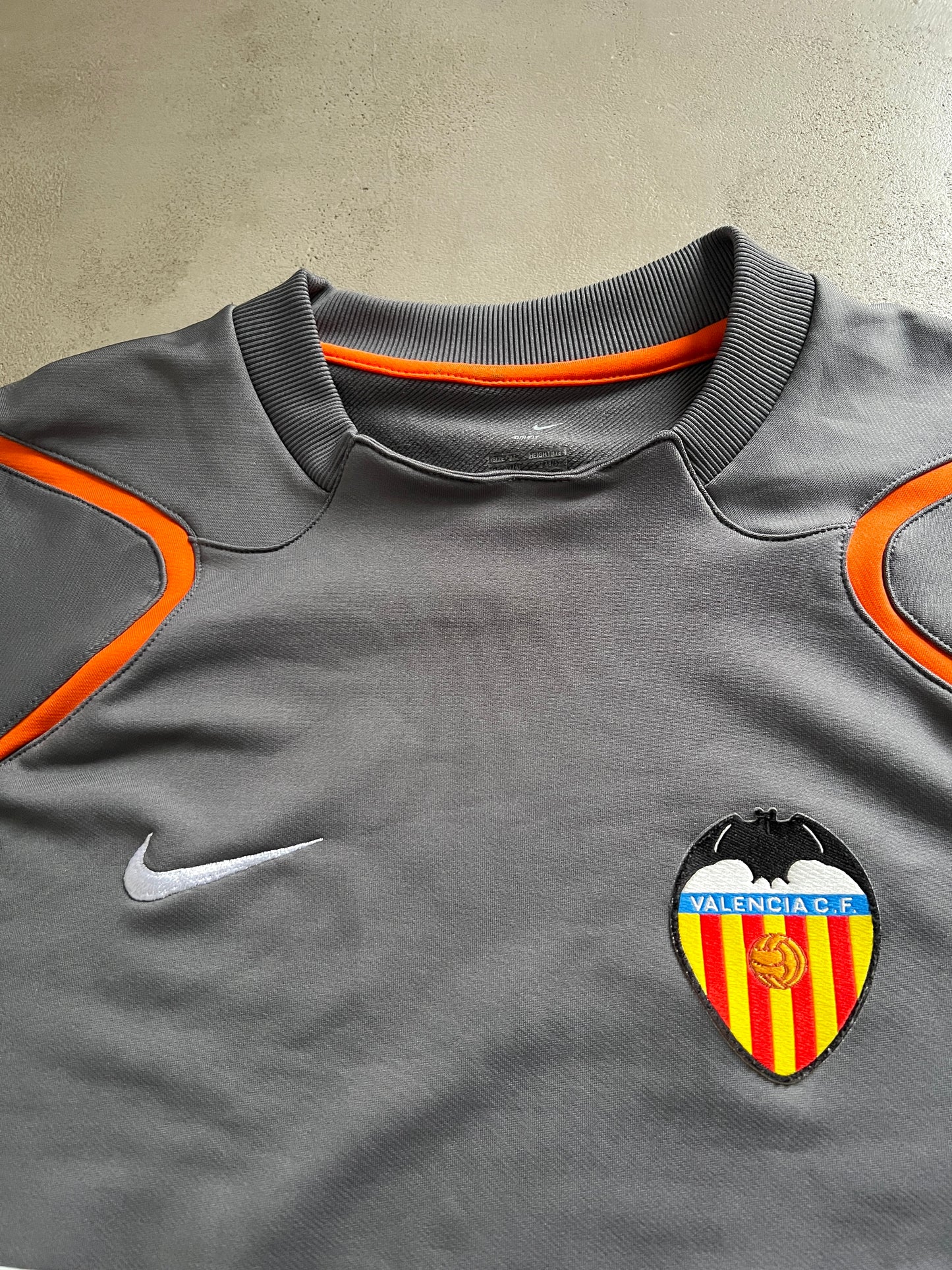 BEIGE FC VALENCIA NIKE SWEATER - 2000S - L