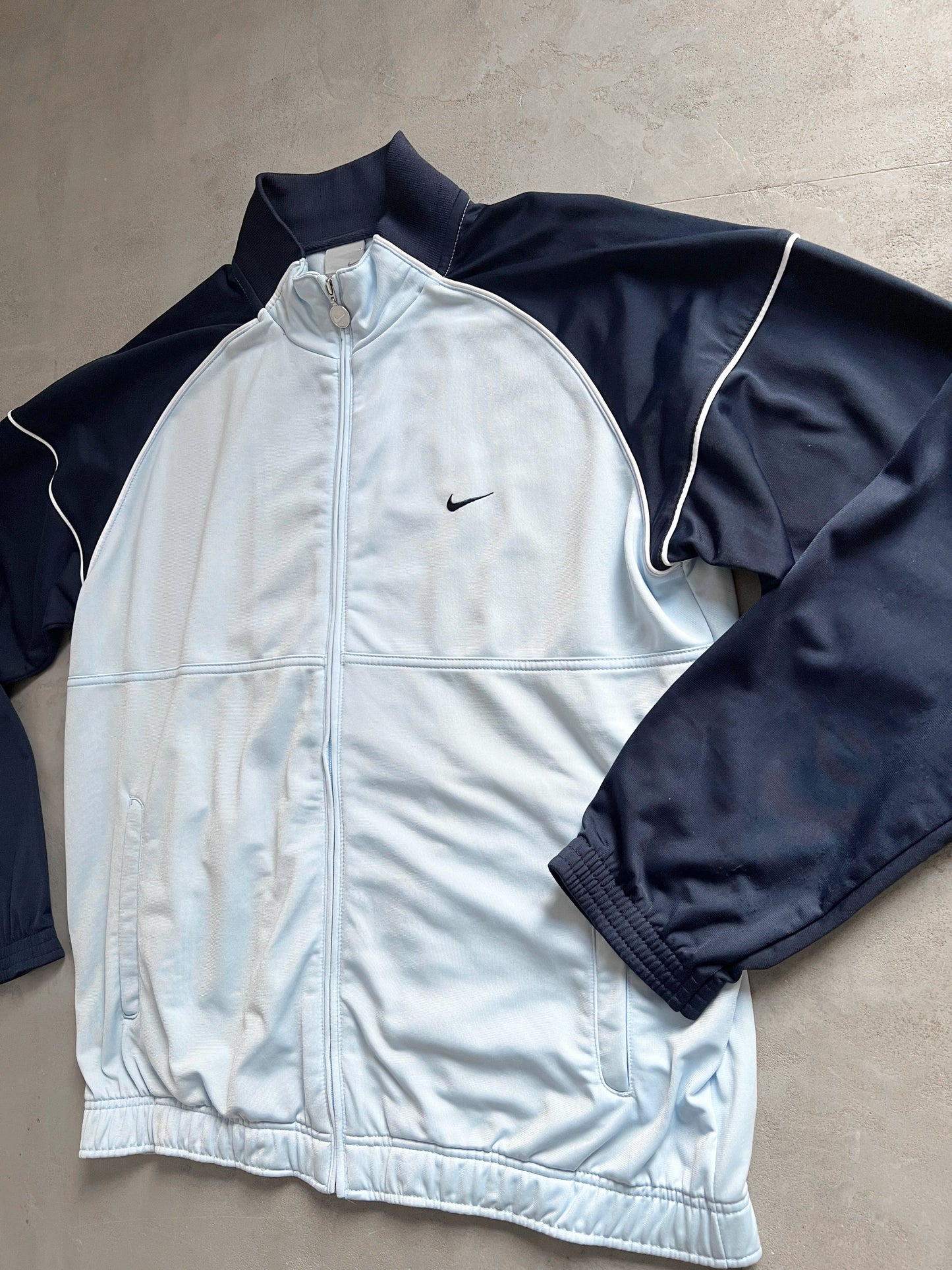BABY BLUE/NAVY NIKE TRACK JACKET - 2000S - L