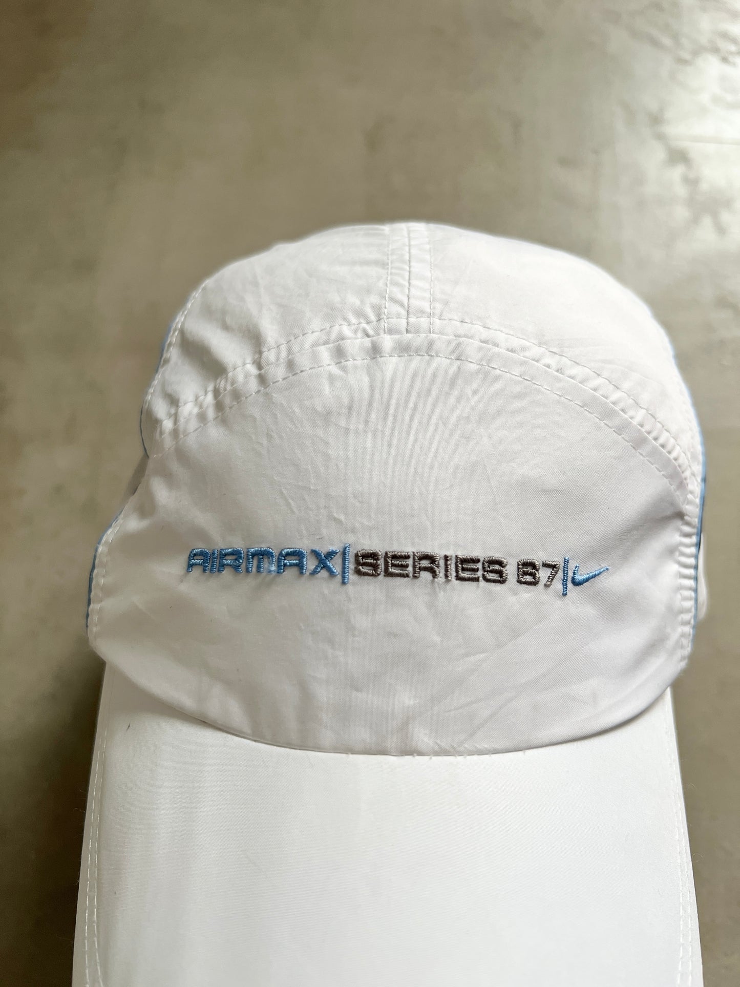 WHITE/BABY BLUE NIKE AIR MAX CAP - 2000S