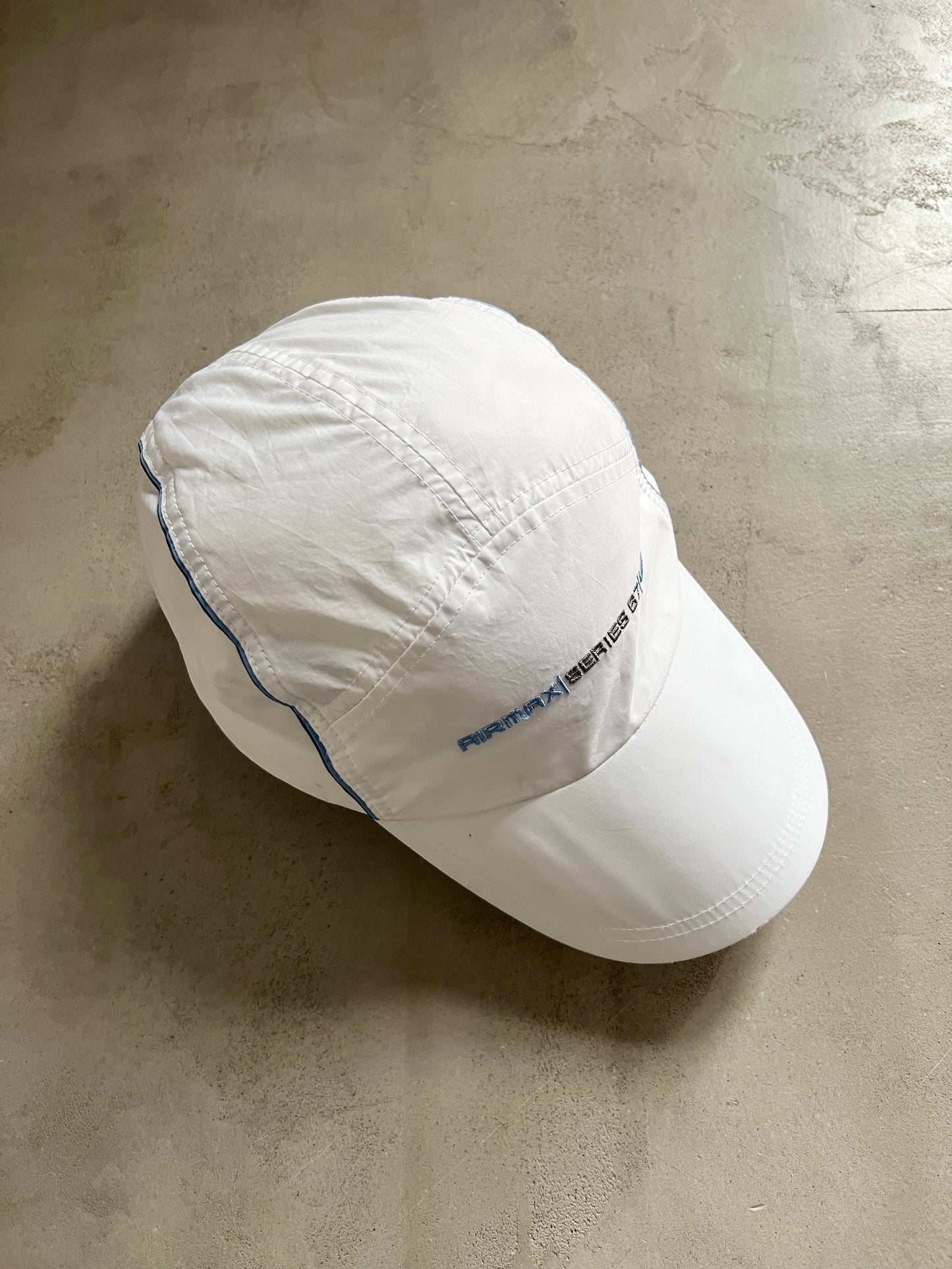 WHITE/BABY BLUE NIKE AIR MAX CAP - 2000S