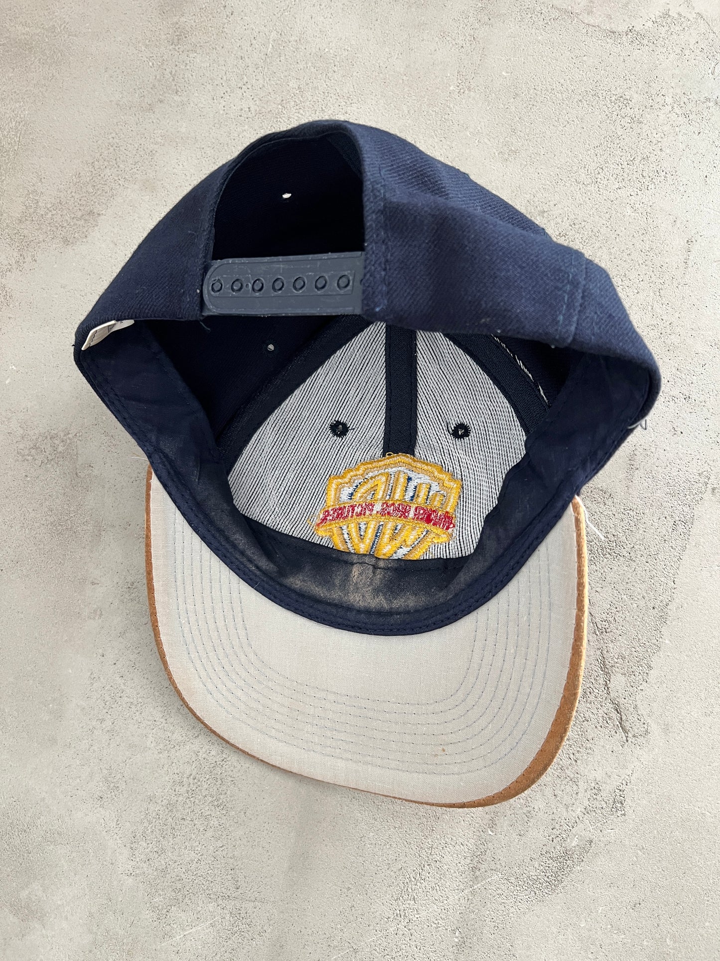 NAVY/BEIGE WARNER BROS CAP - 1990S