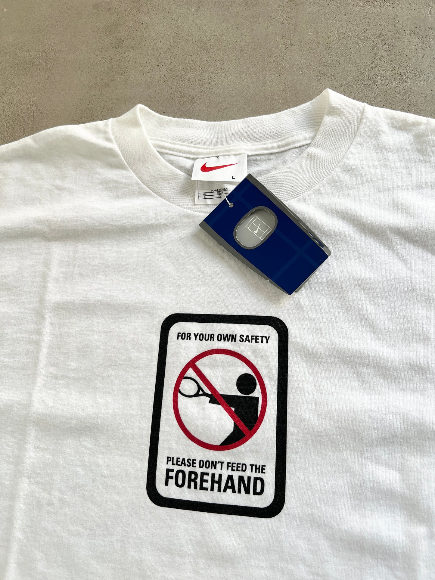 WHITE NIKE TENNIS TEE - 1990S - XL