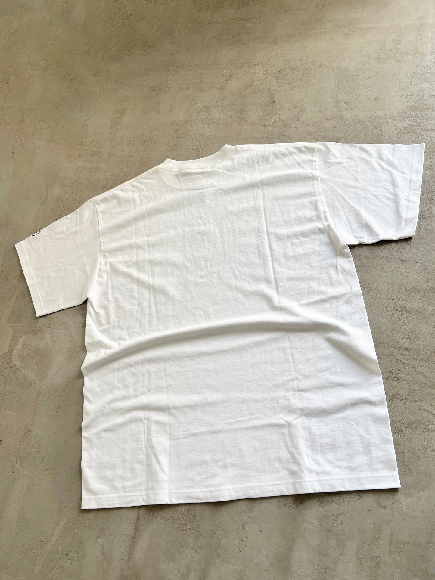 WHITE NIKE TENNIS TEE - 1990S - XL