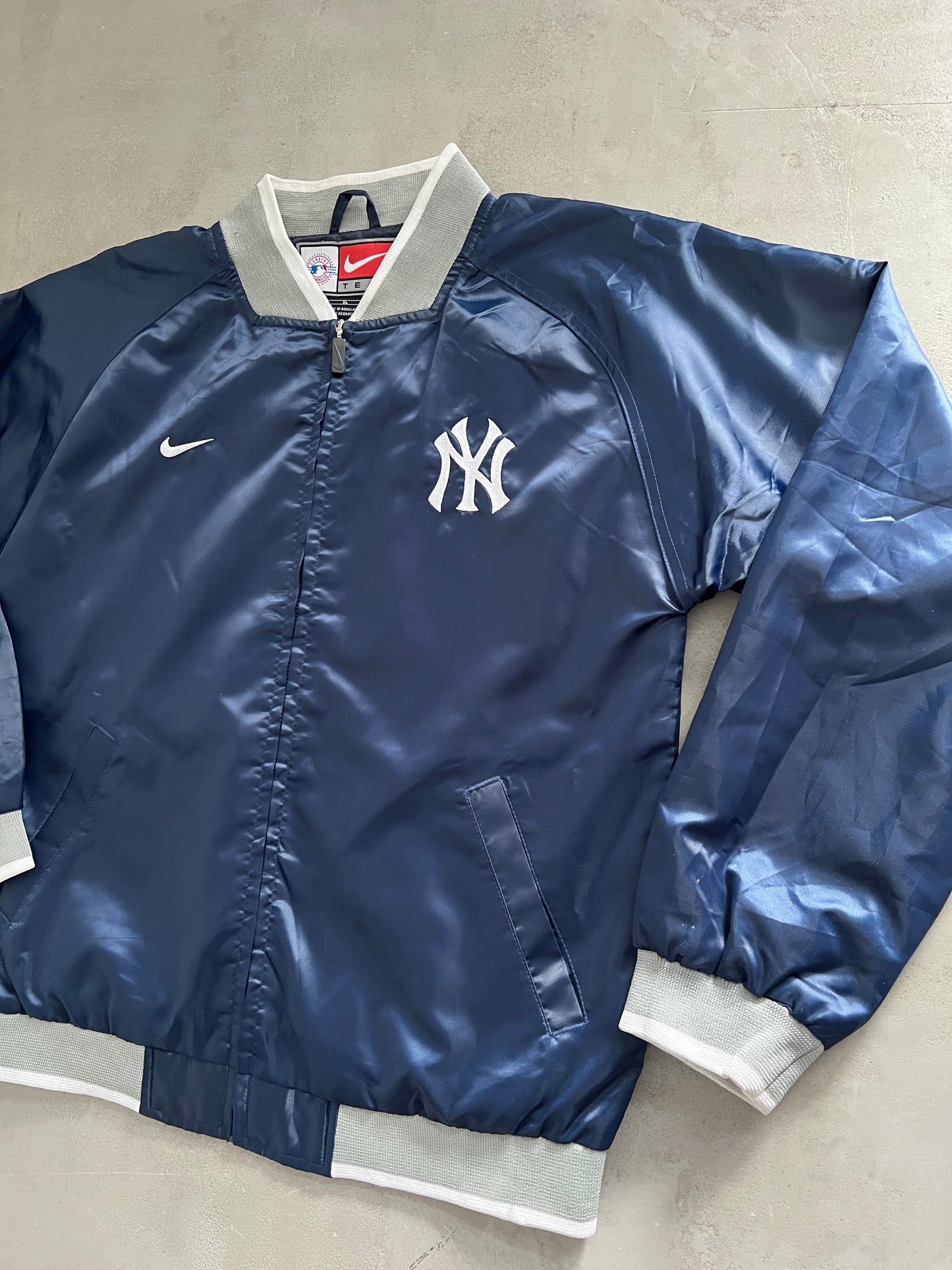 NAVY/WHITE YANKEES NIKE COLLEGE JACKET - 1990S - S/M