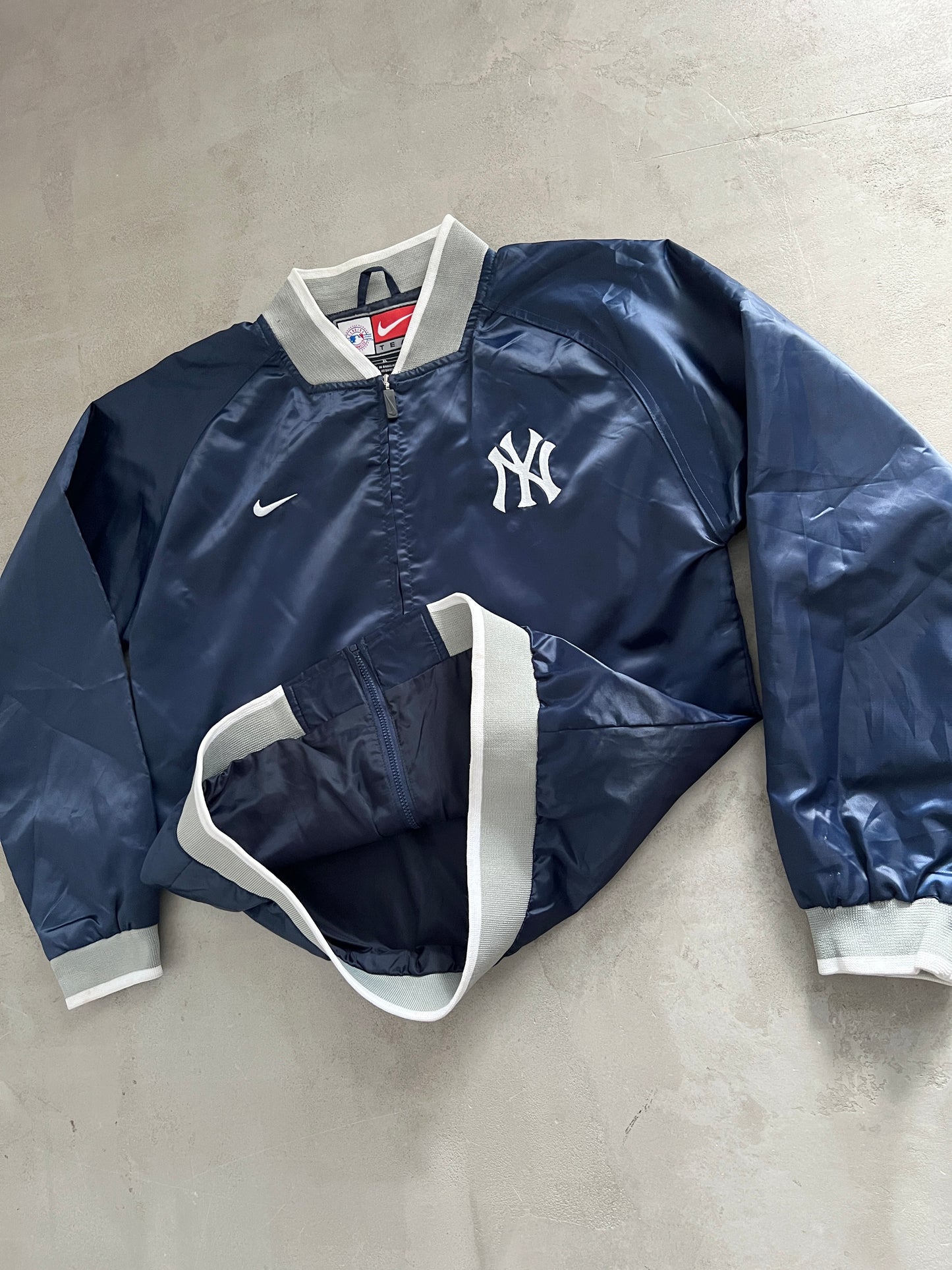 NAVY/WHITE YANKEES NIKE COLLEGE JACKET - 1990S - S/M