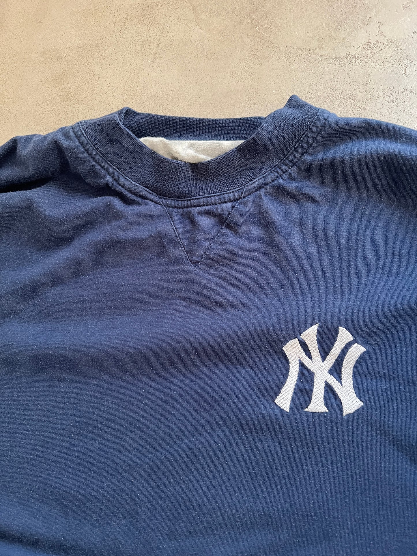 NAVY/GREY REVERSIBLE YANKEES LONGSLEEVE - 1990S - M