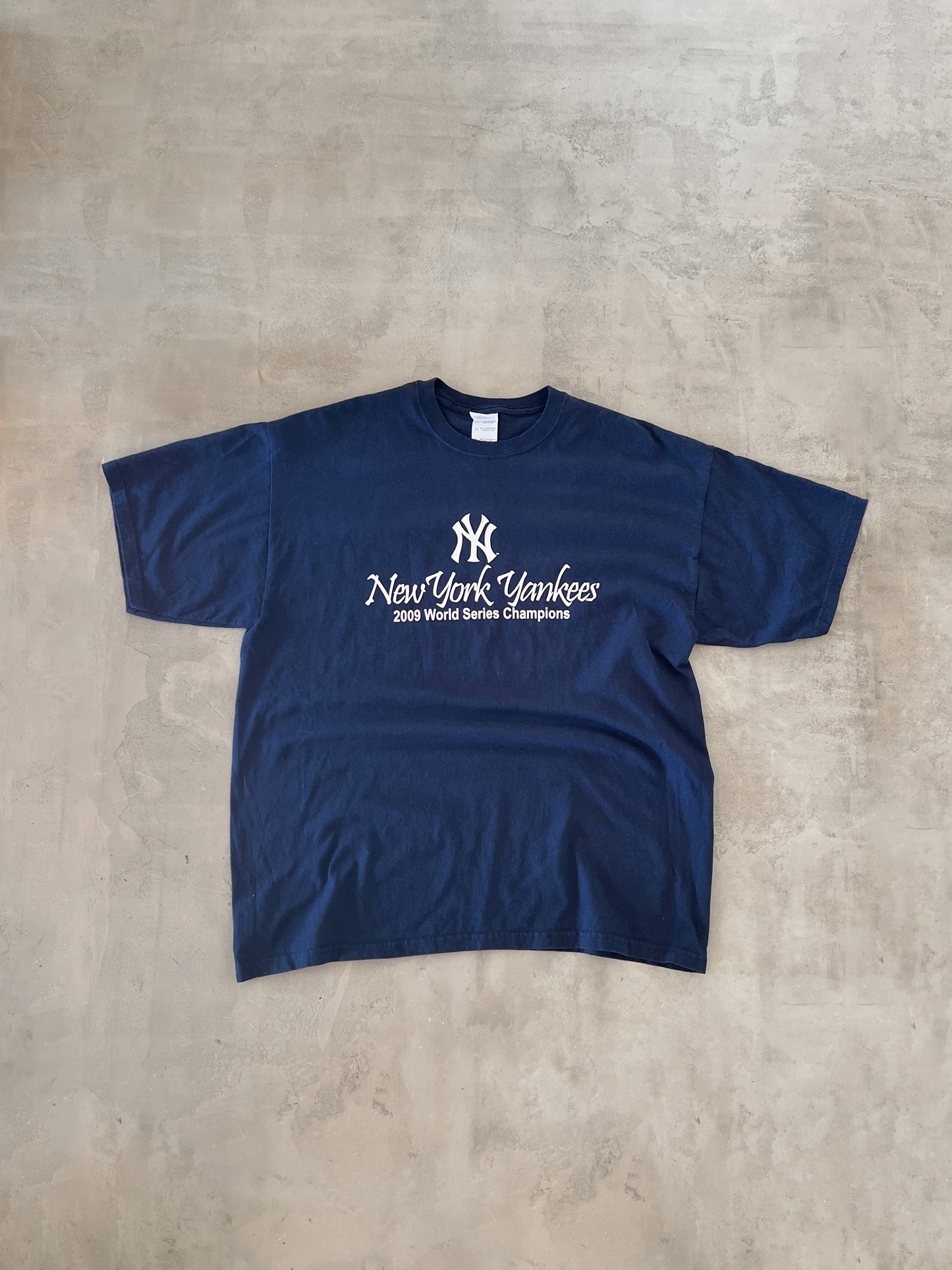 NAVY YANKEES TEE - 2000S - XL