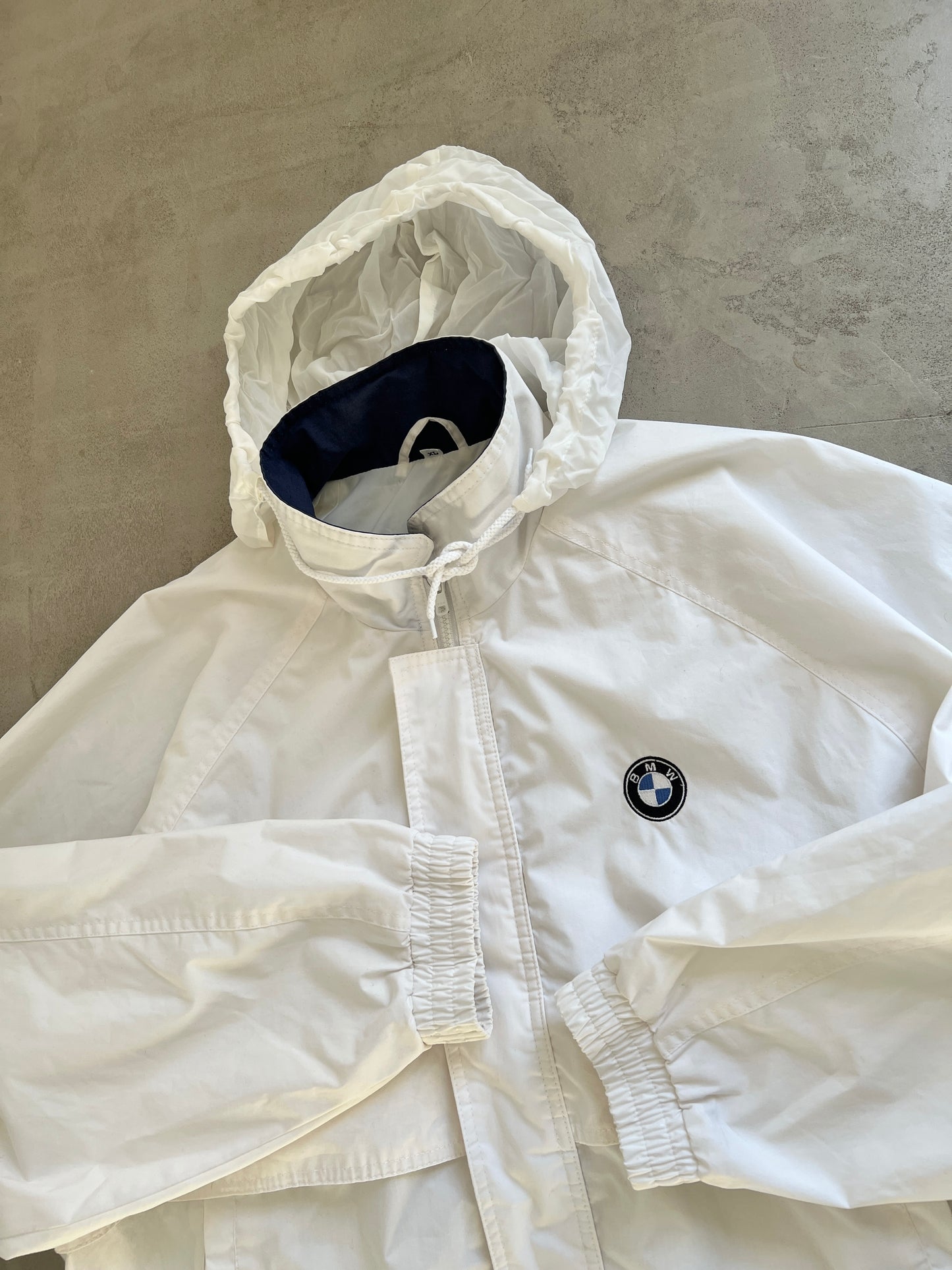 WHITE BMW JACKET - 1990S - L/M