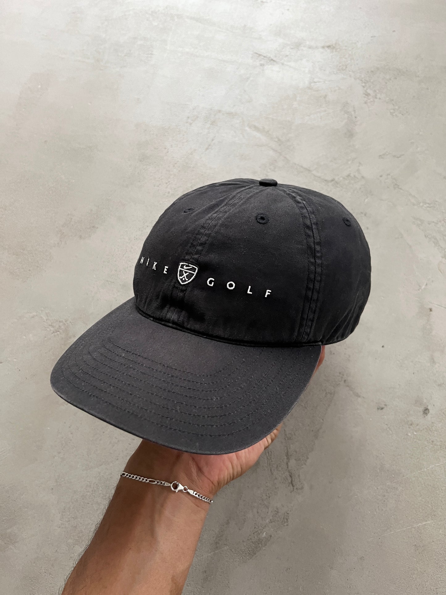 FADED BLACK NIKE GOLF CAP - 2000S