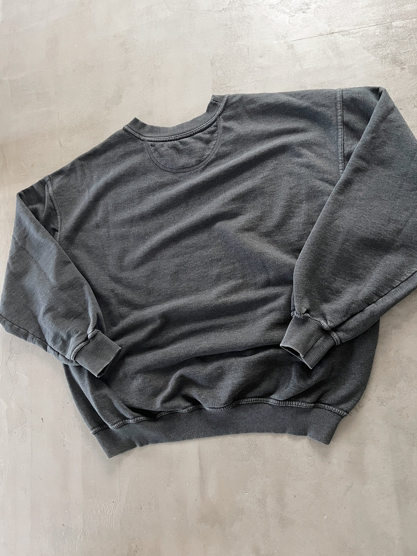 GREY PORSCHE SWEATER - 1990S - L