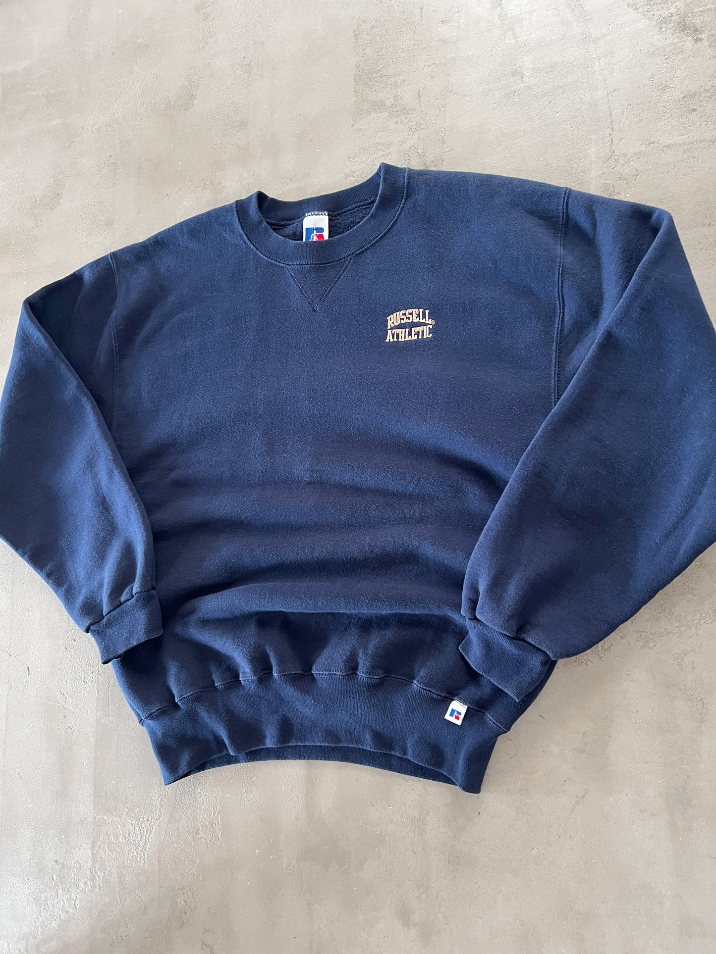 NAVY RUSSELL ATHLETIC SWEATER - 2000S - M/S
