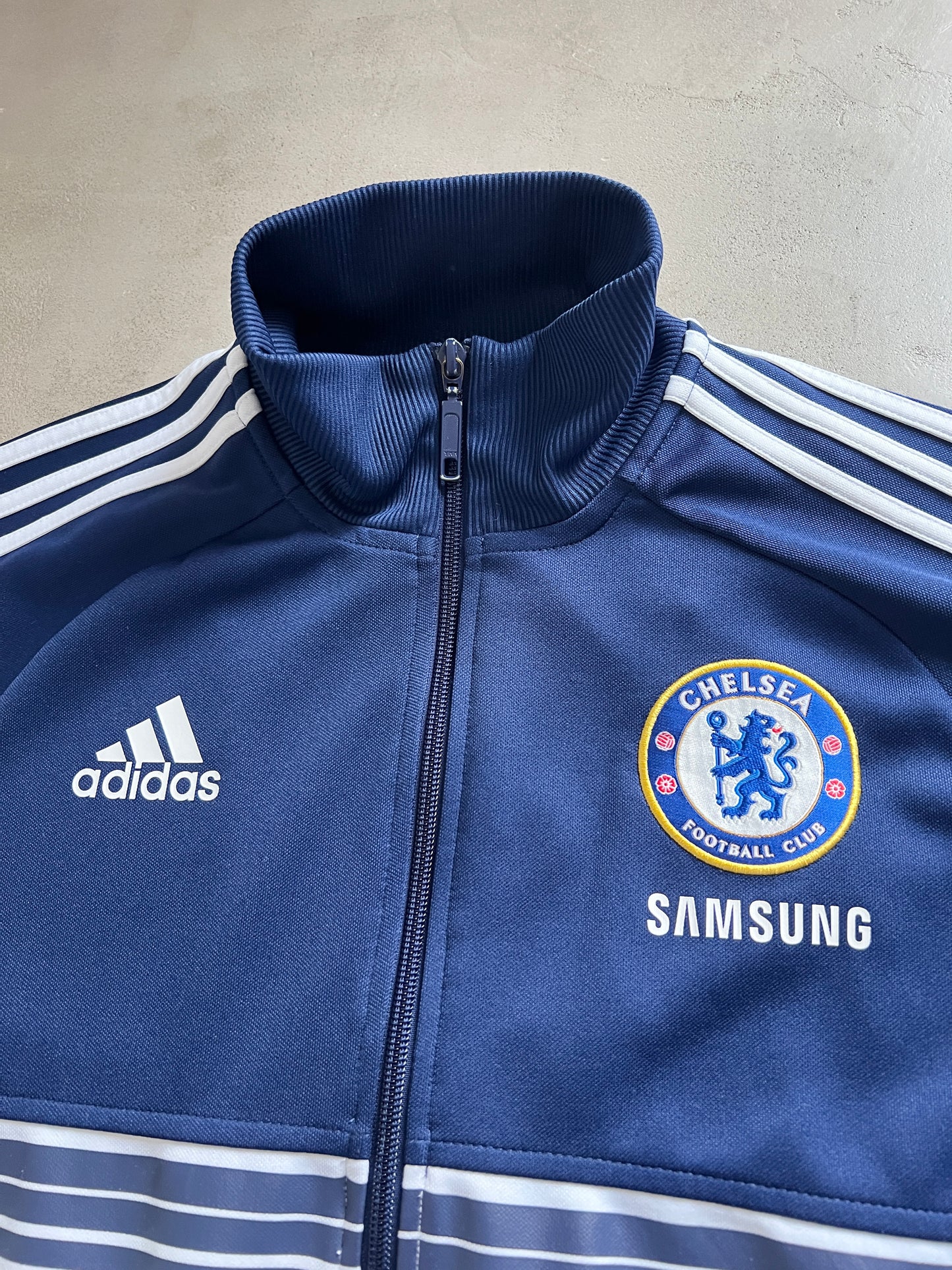 WHITE/NAVY CHELSEA ADIDAS TRACK JACKET - 2000S - L