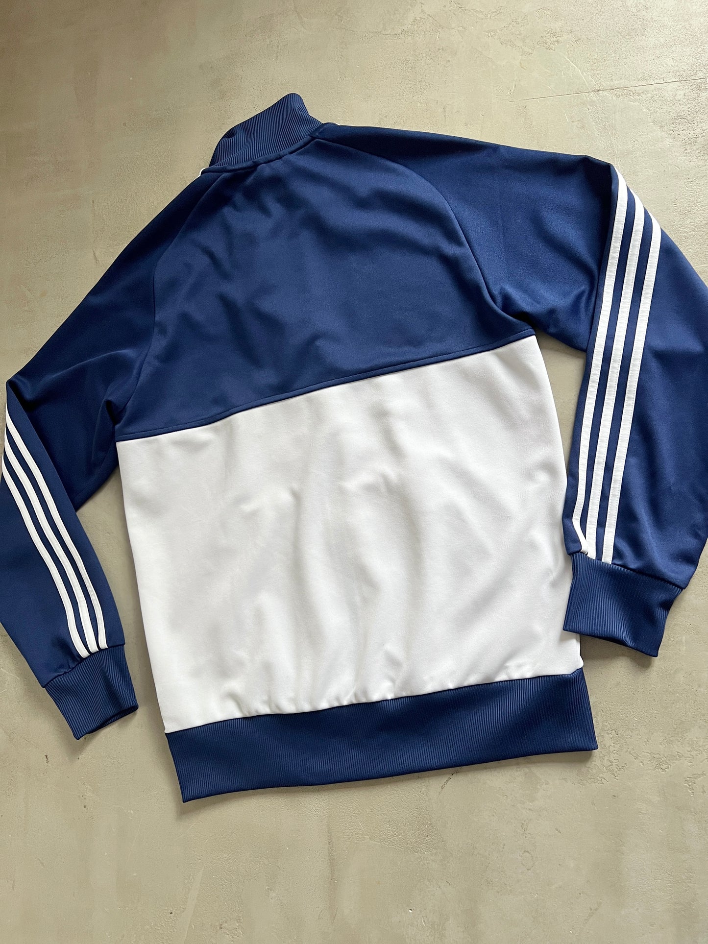 WHITE/NAVY CHELSEA ADIDAS TRACK JACKET - 2000S - L