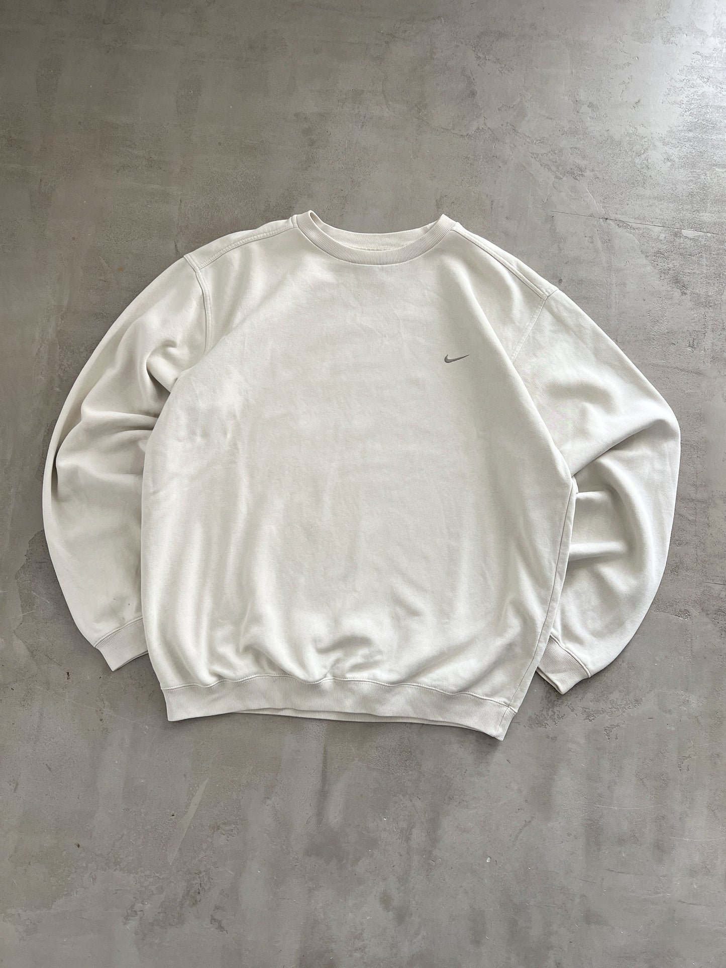 CREME NIKE SWEATER - 2000S - L