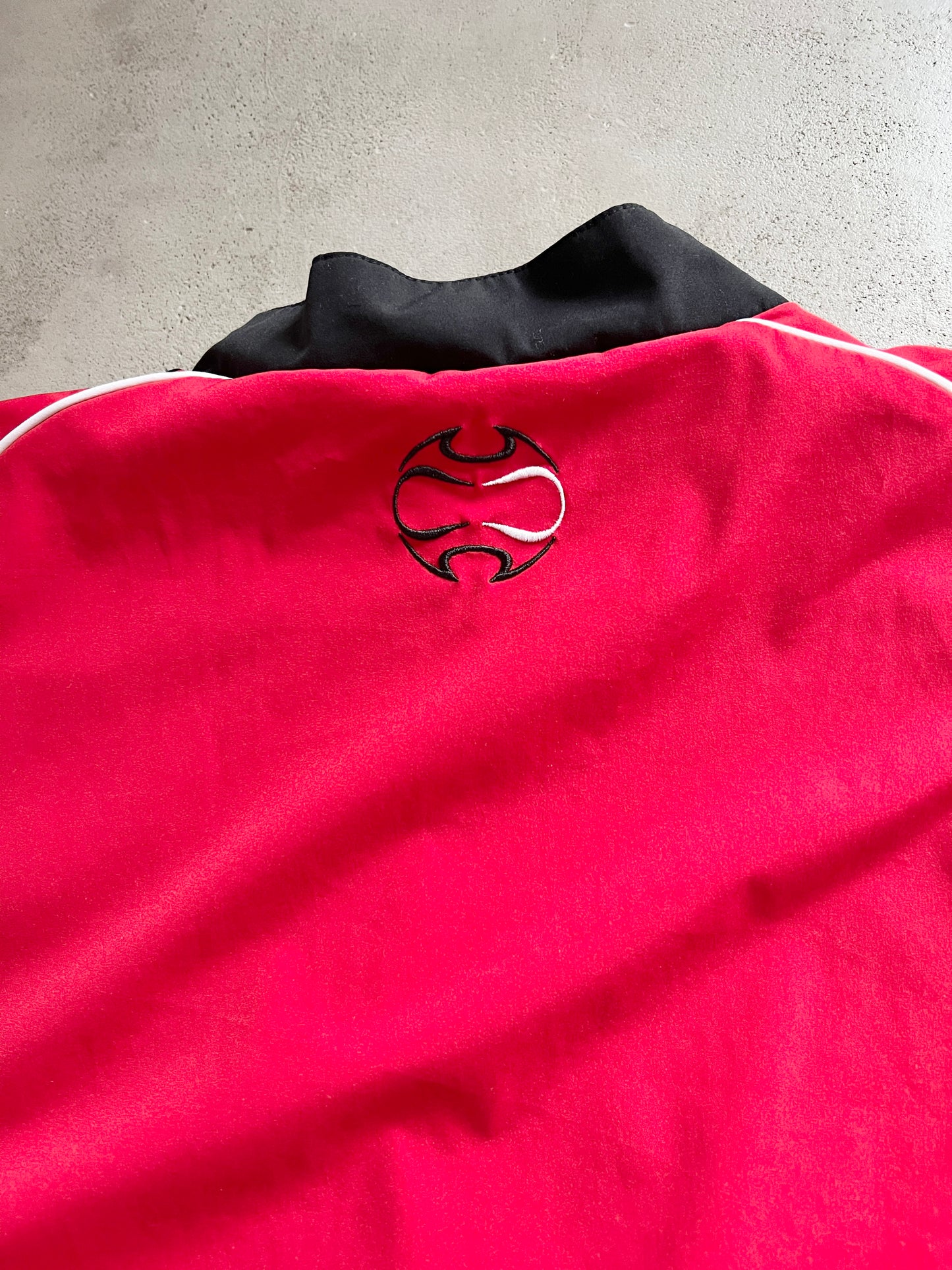 BLACK/RED REVERSIBLE AC MILAN JACKET - 2000S - L/XL