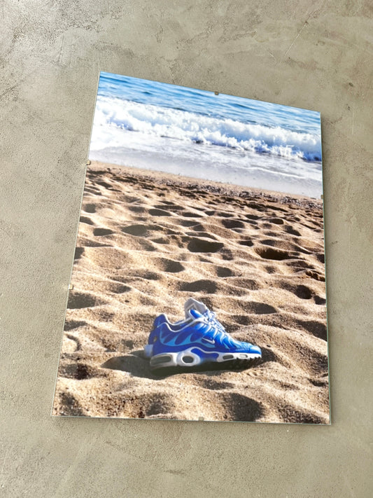 TN'S ON THE BEACH GLASS PRINT