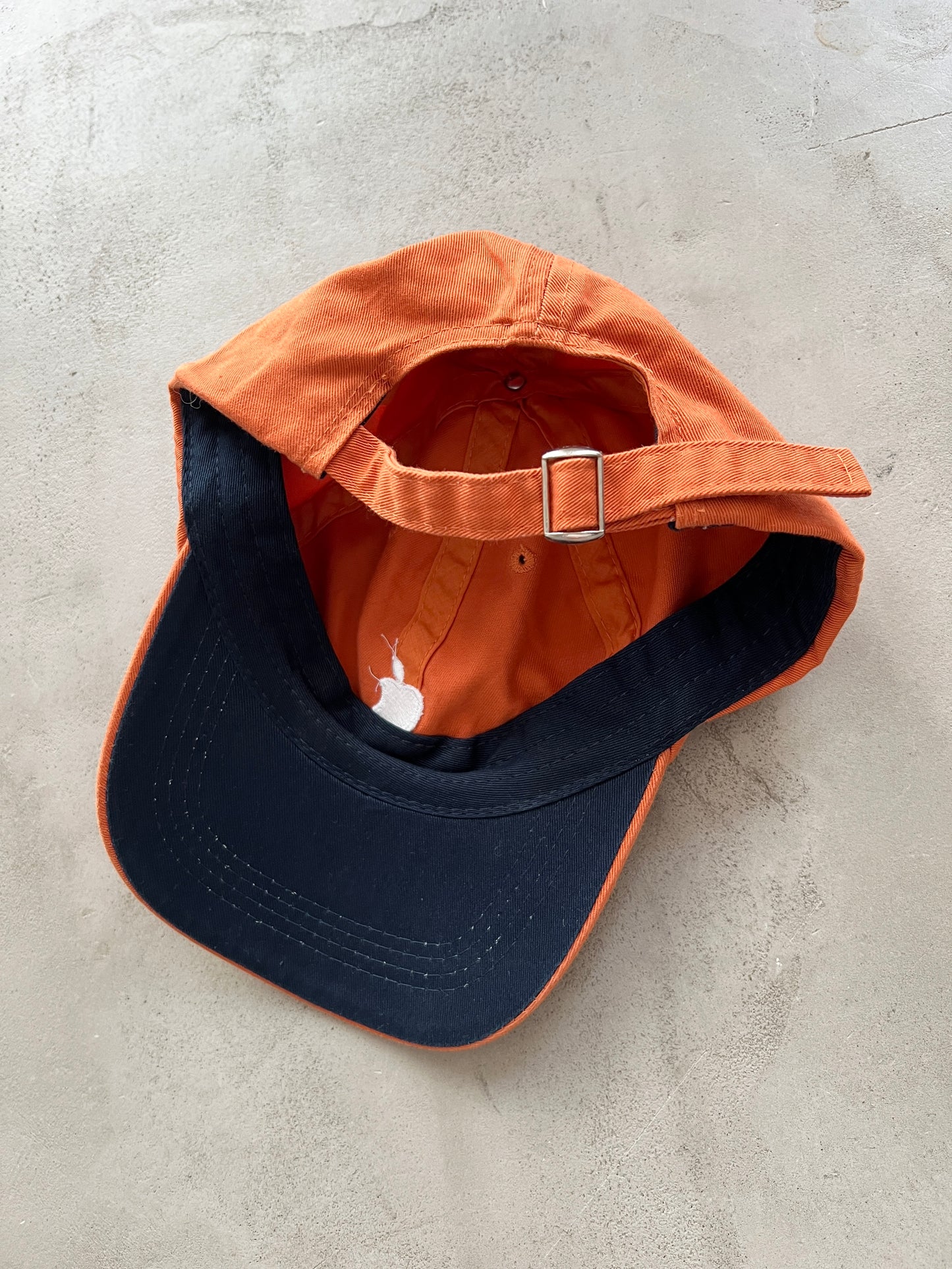 ORANGE APPLE PROMO CAP - 1990S