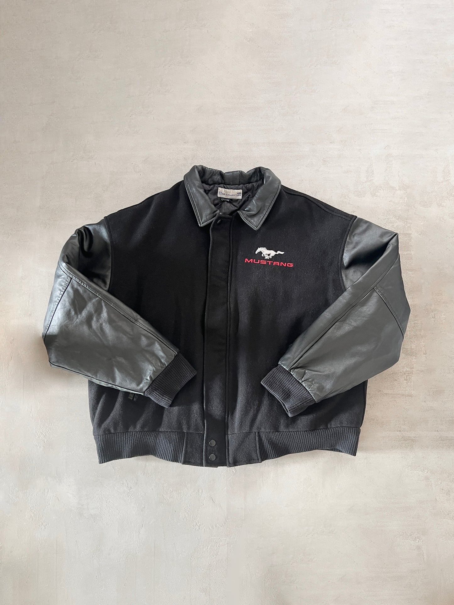 BLACK FORD MUSTANG JACKET - 1990S - XL