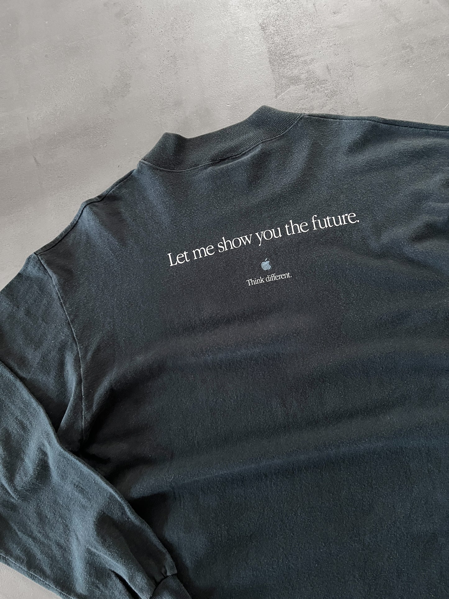 FADED BLACK APPLE X LONGSLEEVE - 2000S - XL/XXL