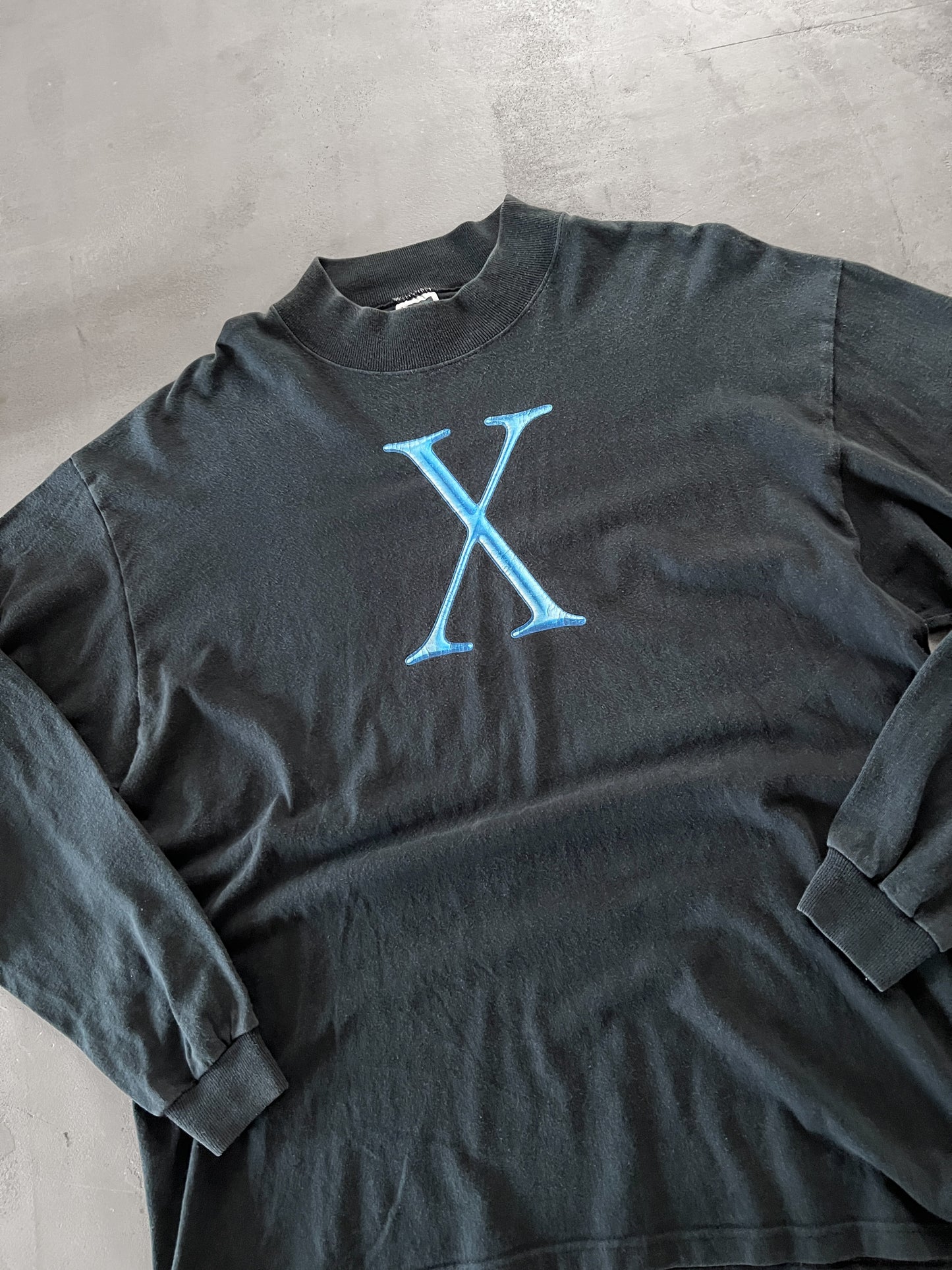 FADED BLACK APPLE X LONGSLEEVE - 2000S - XL/XXL