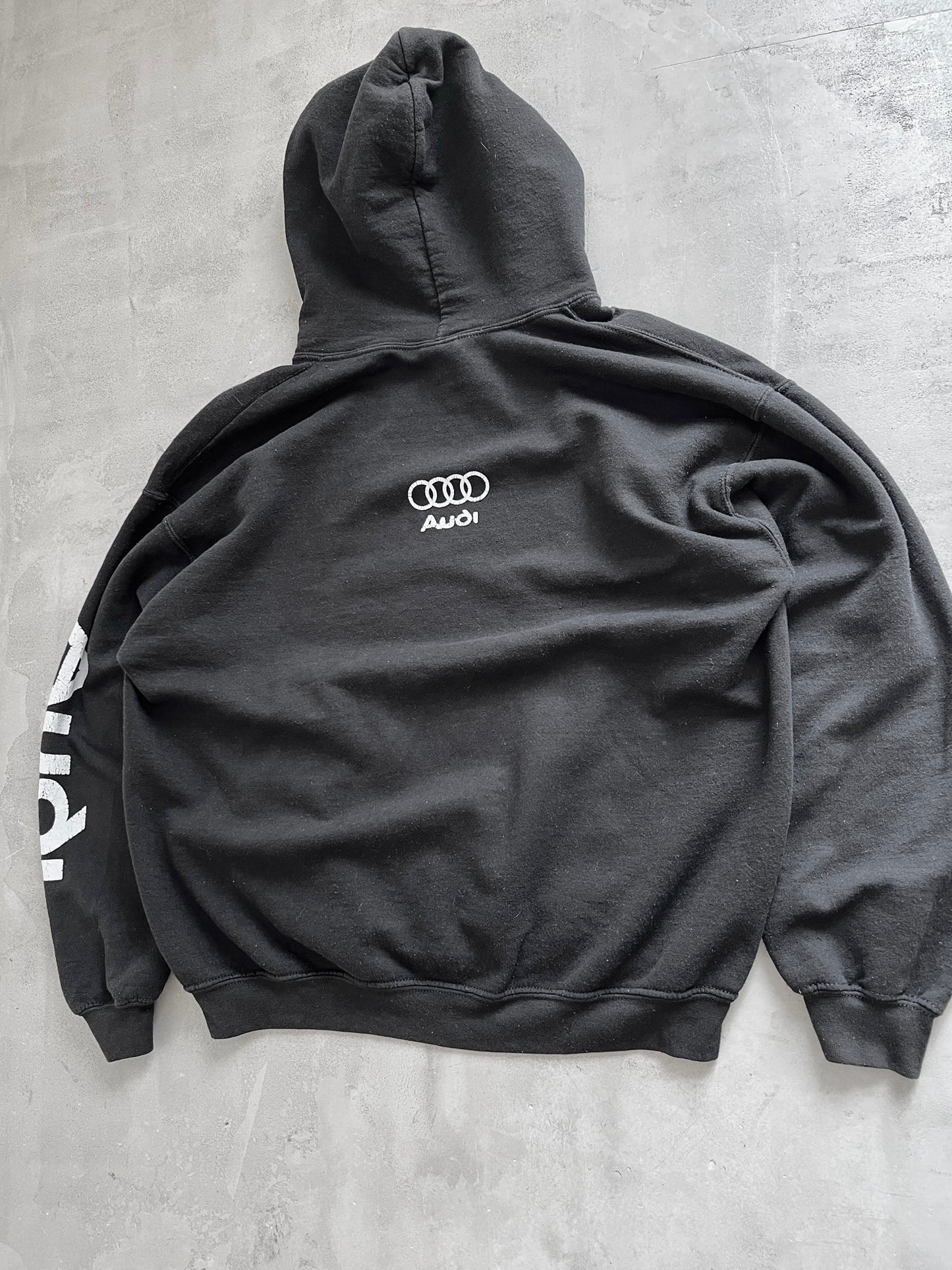 BLACK AUDI HOODIE - 1990S - M/L