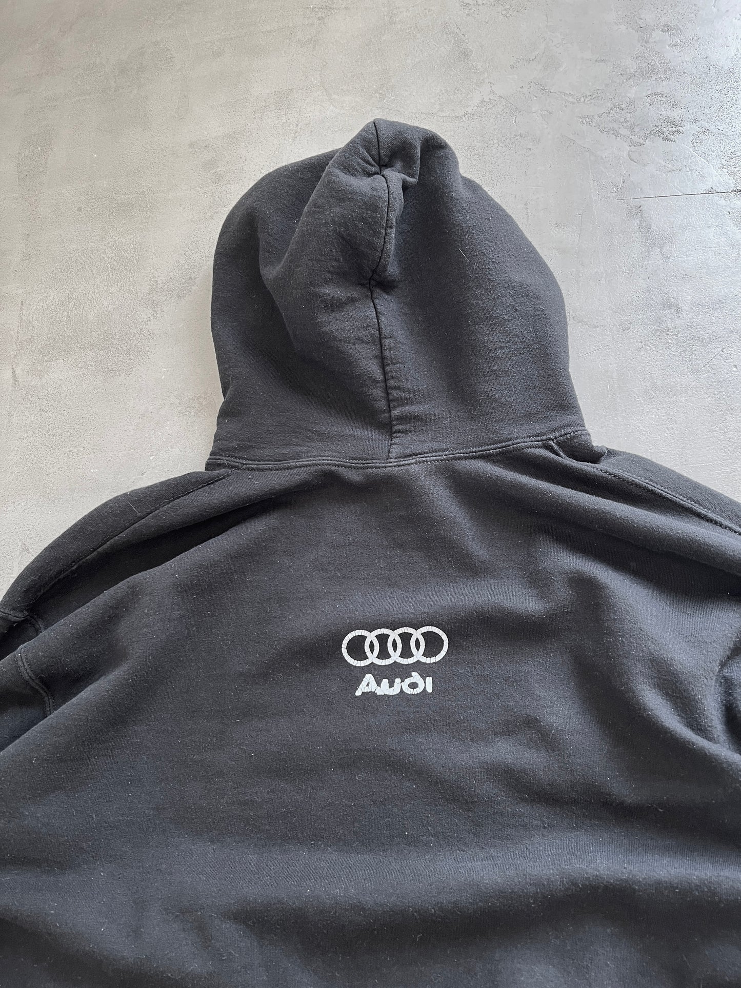 BLACK AUDI HOODIE - 1990S - M/L