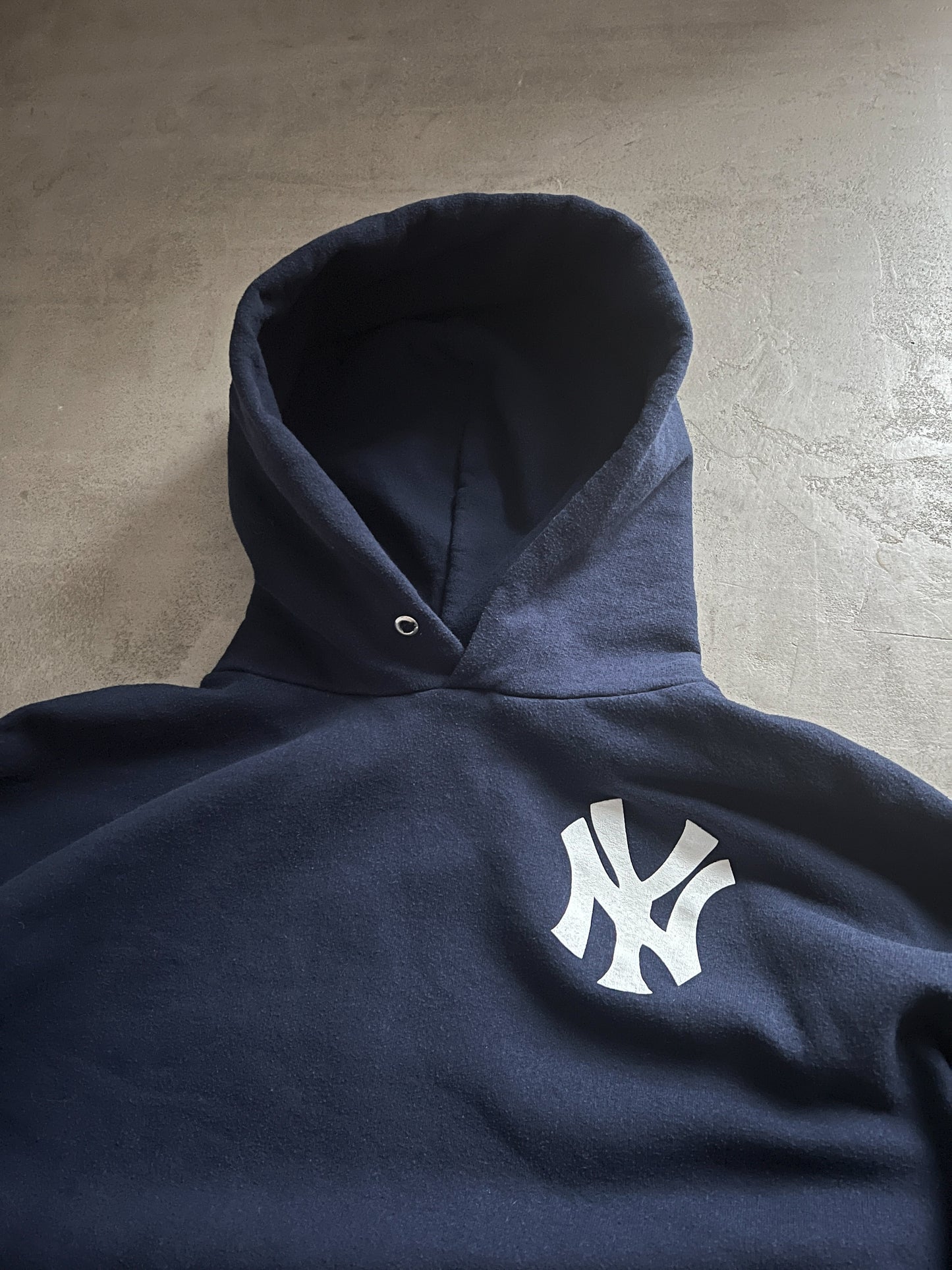 NAVY YANKEES HOODIE - 1990S - M