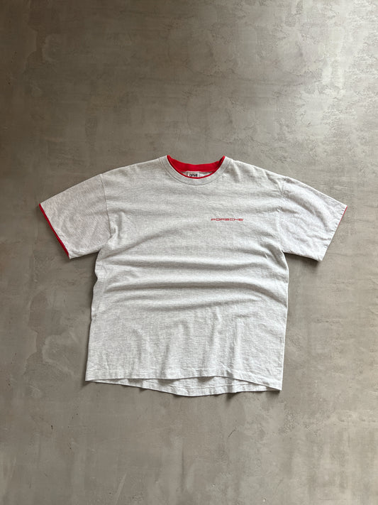 GREY/RED PORSCHE TEE - 1990S - M/L