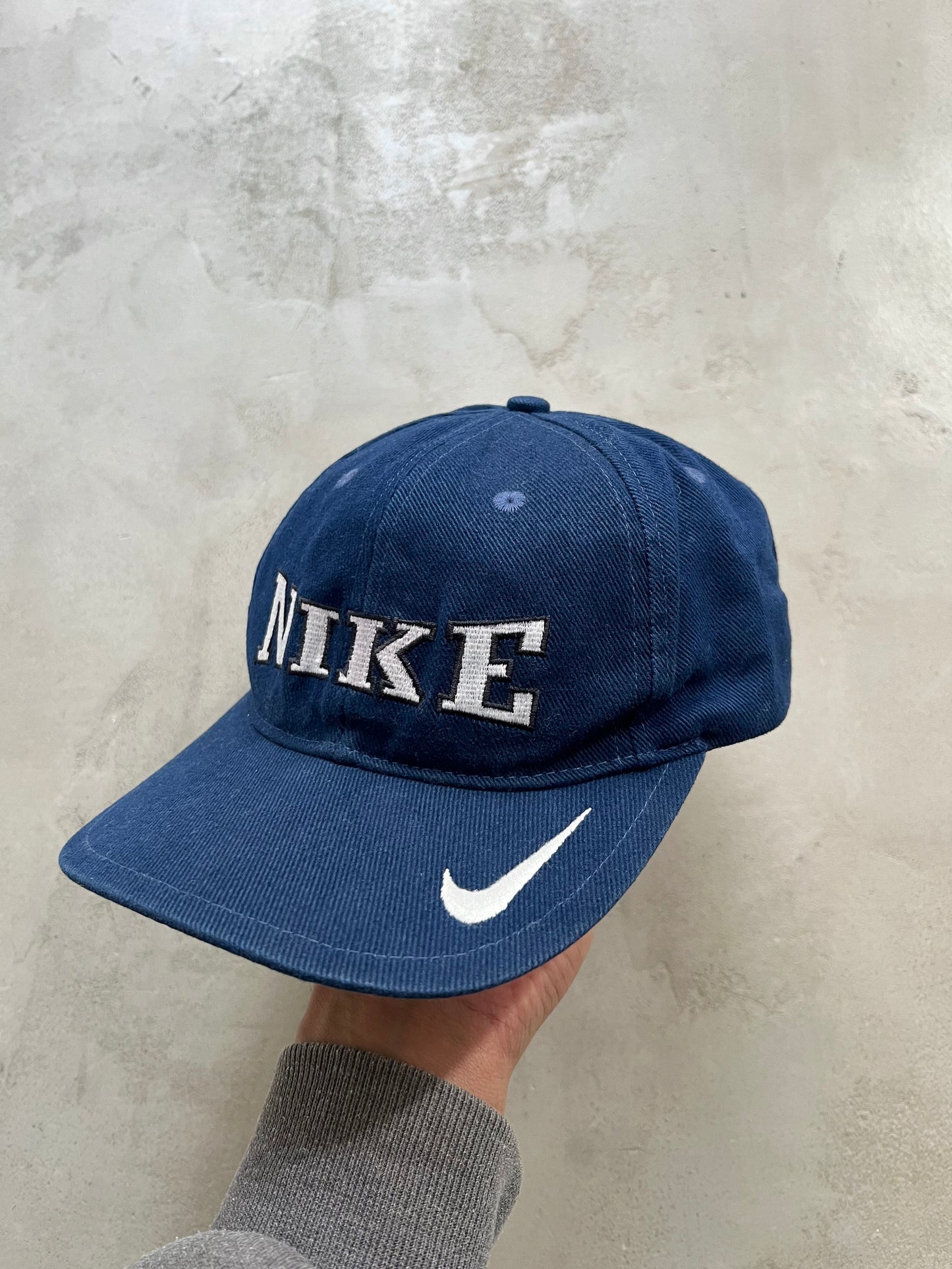 NAVY NIKE SPELLOUT CAP - 1990S