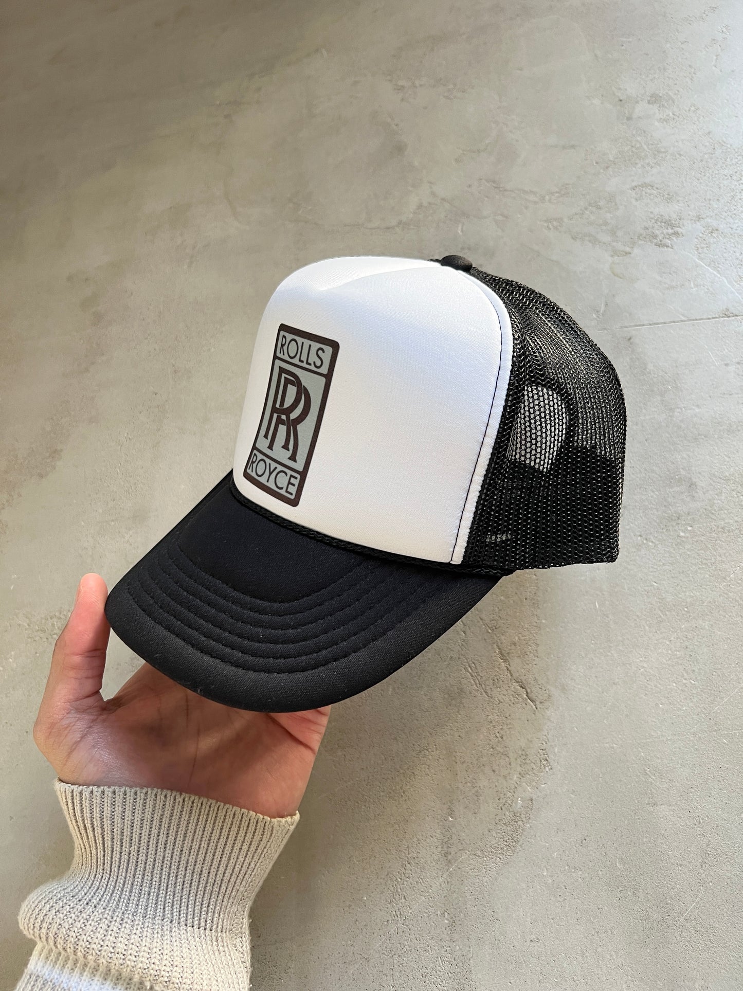 BLACK/WHITE ROLLS ROYCE CAP - 2000S