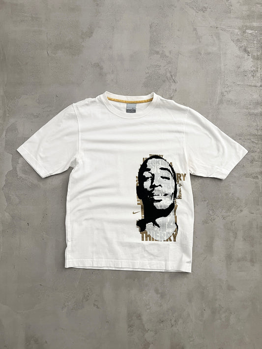 WHITE THIERRY HENRY NIKE TEE - 2000S - S/XS