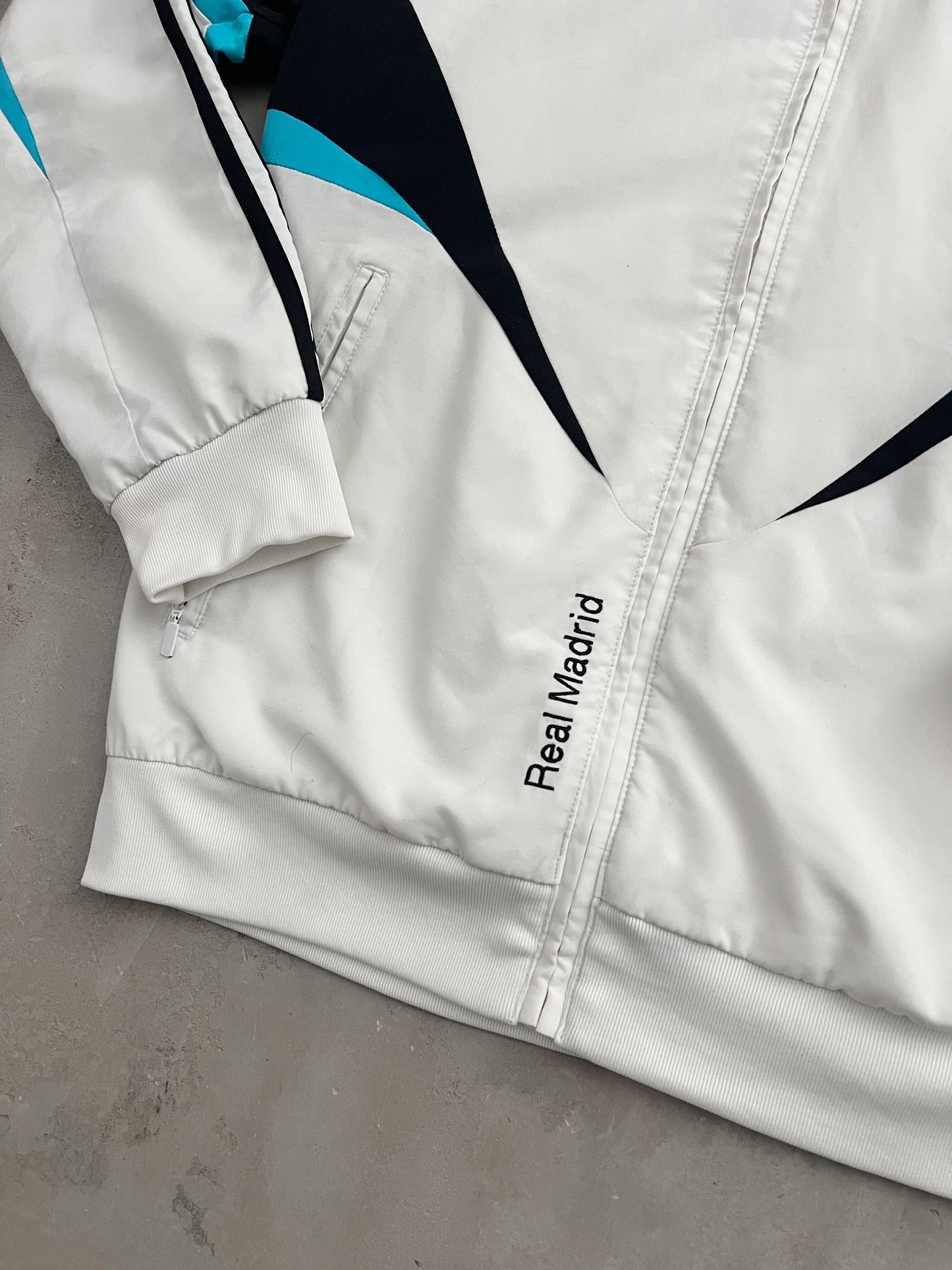 WHITE REAL MADRID TRACK JACKET - 2000S - L