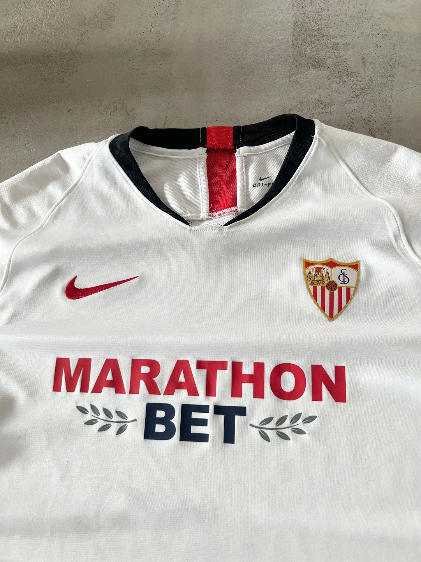 WHITE FC SEVILLA NIKE JERSEY - 2000S - XL