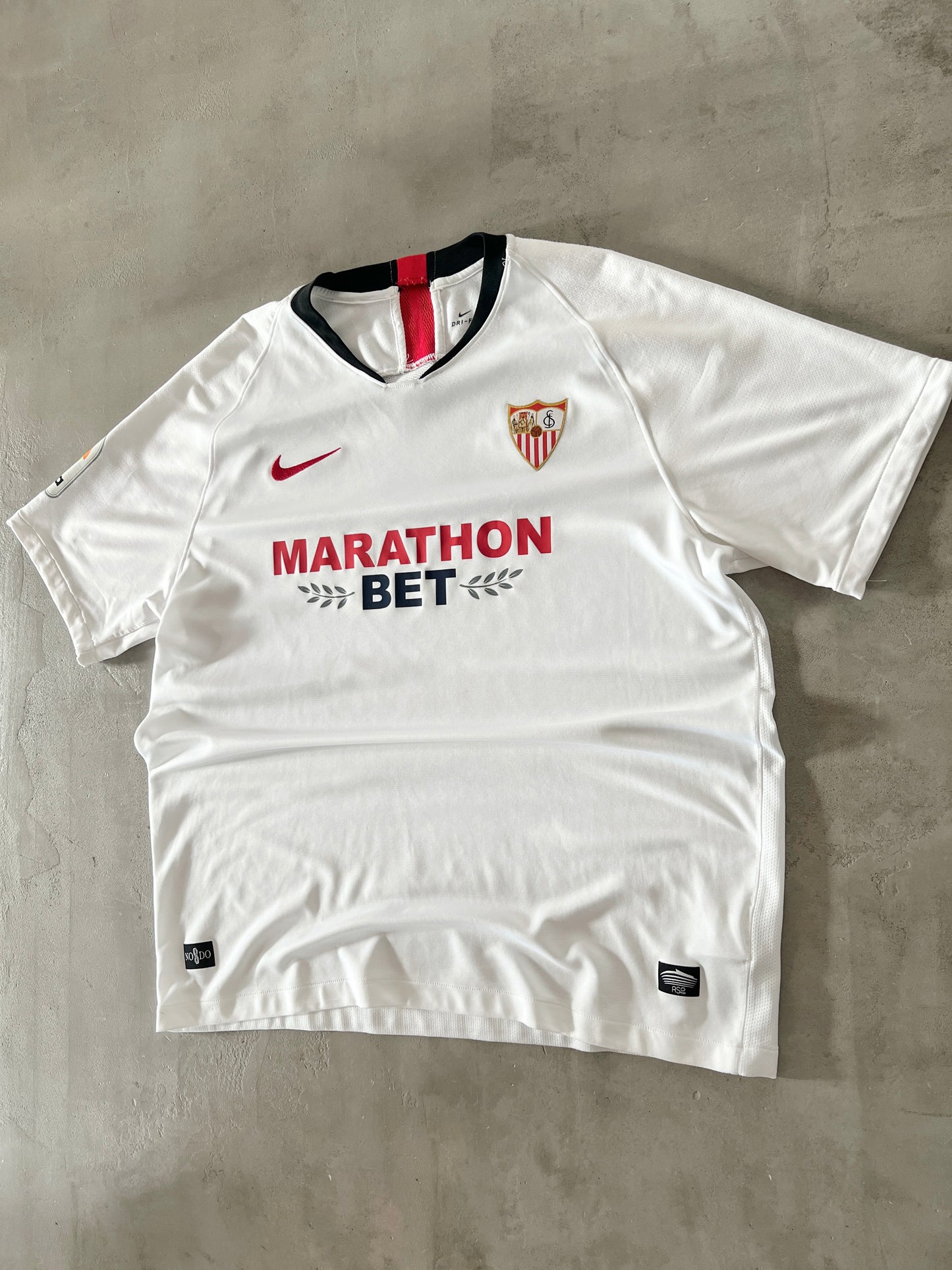 WHITE FC SEVILLA NIKE JERSEY - 2000S - XL