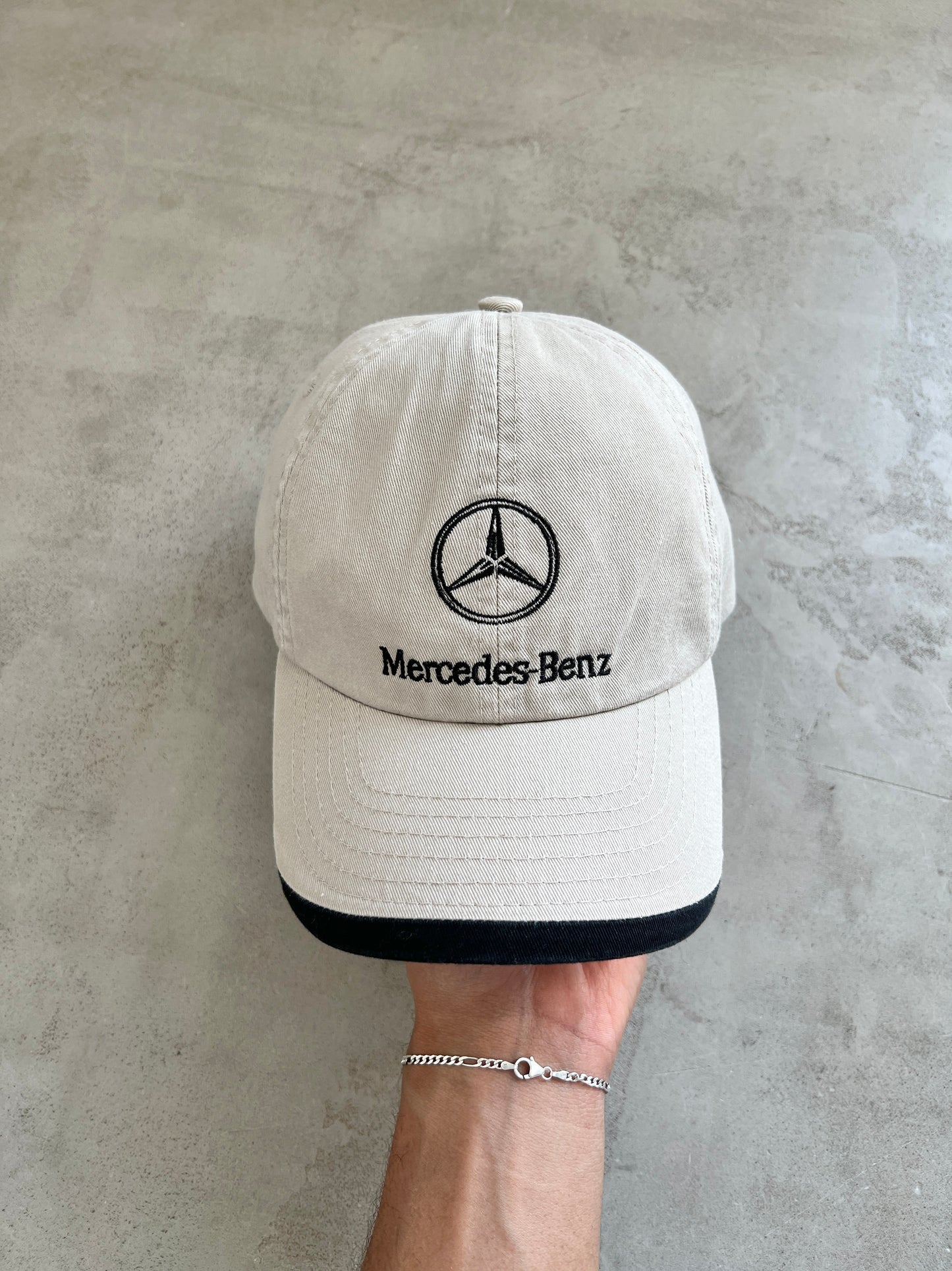 CREME MERCEDES BENZ CAP - 1990S