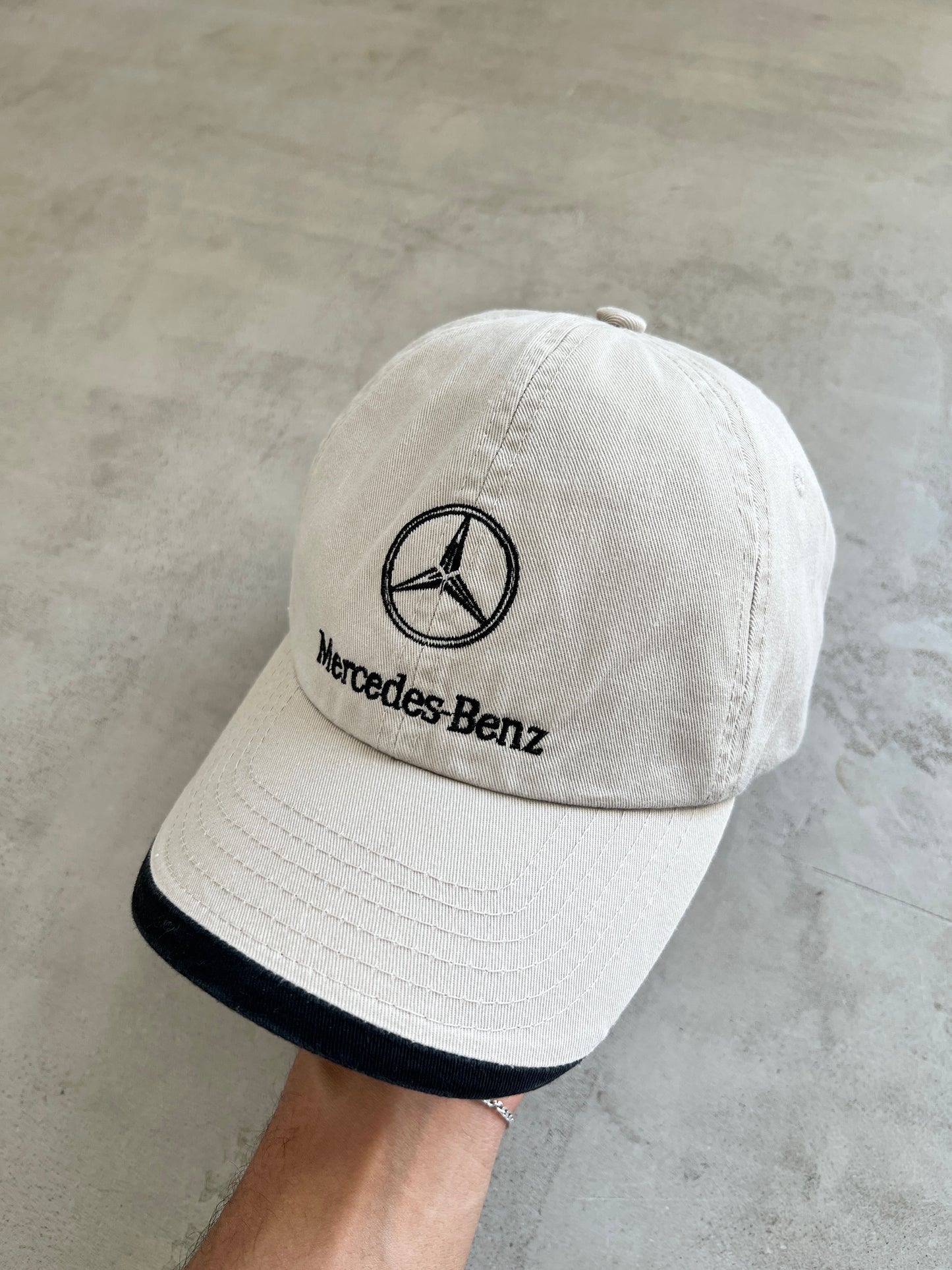 CREME MERCEDES BENZ CAP - 1990S