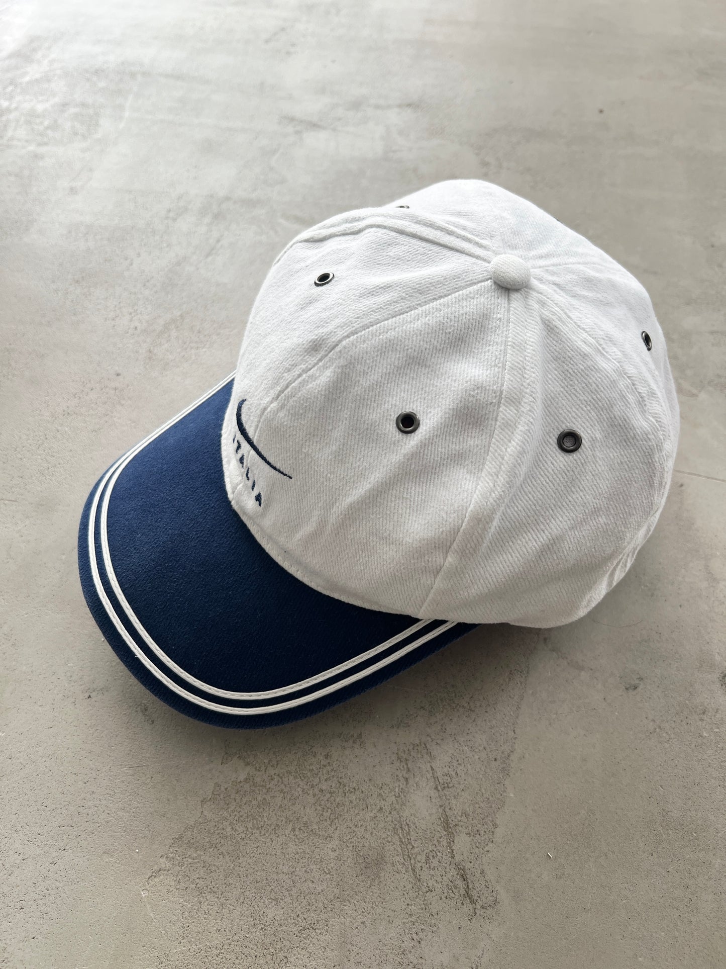 WHITE/NAVY NIKE ITALIA CAP - 1990S