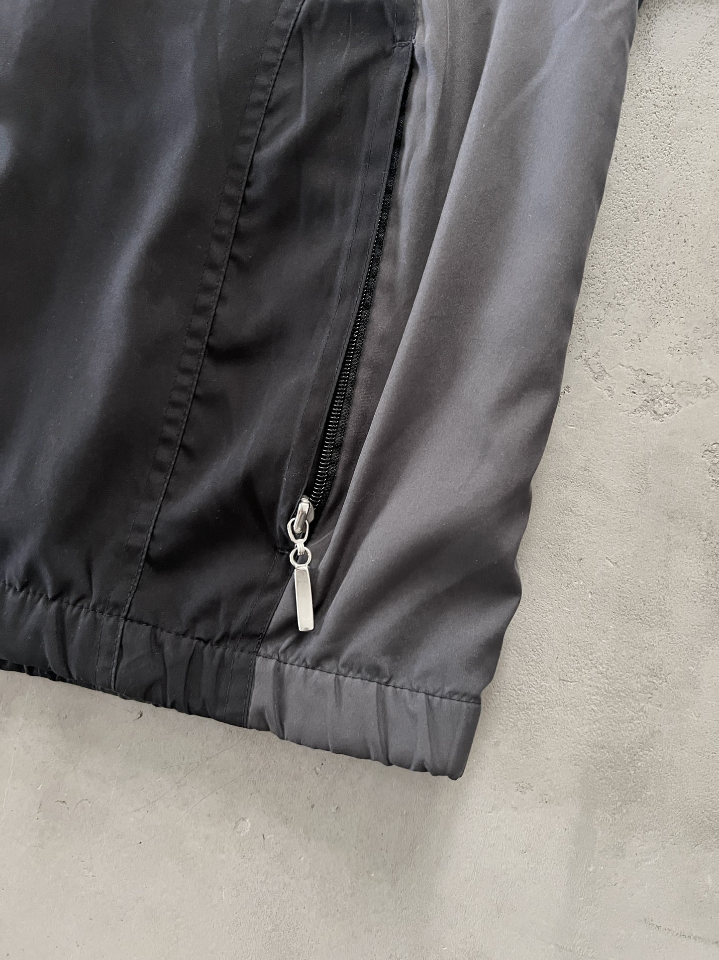 BLACK/GREY BMW JACKET - 2000S - L/M