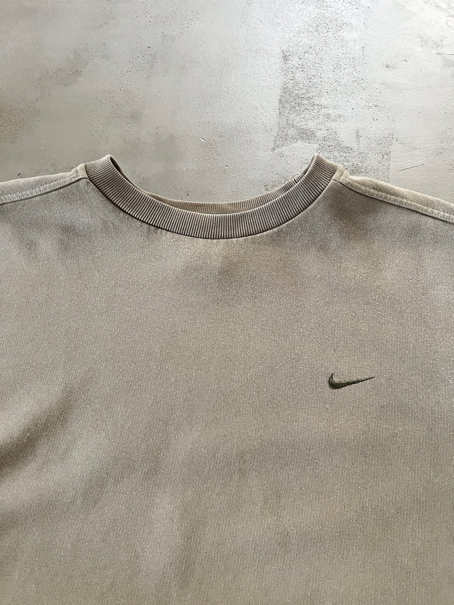 BEIGE NIKE SWEATER - 2000S - M