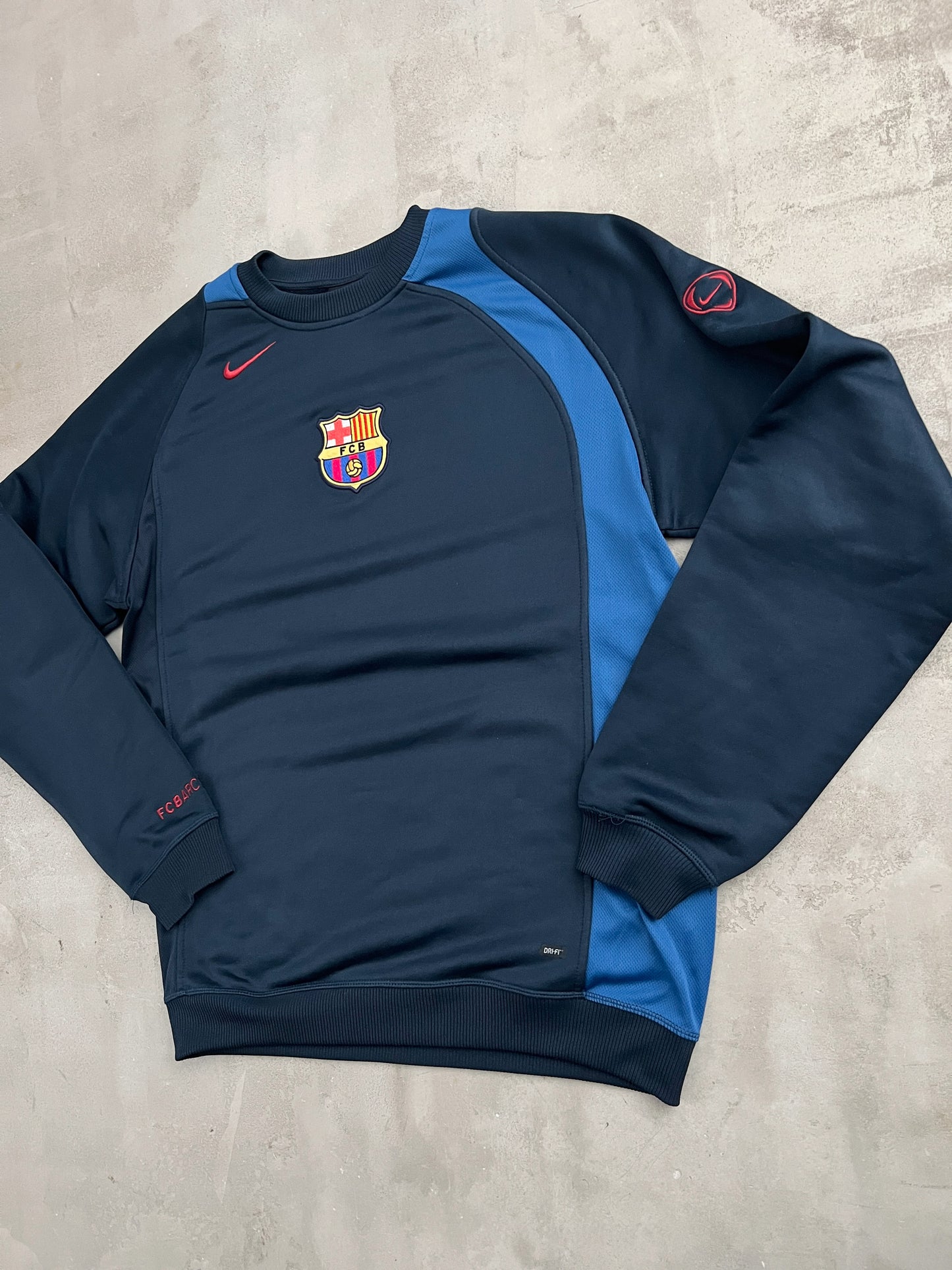 NAVY FC BARCELONA NIKE SWEATER - 2000S - L