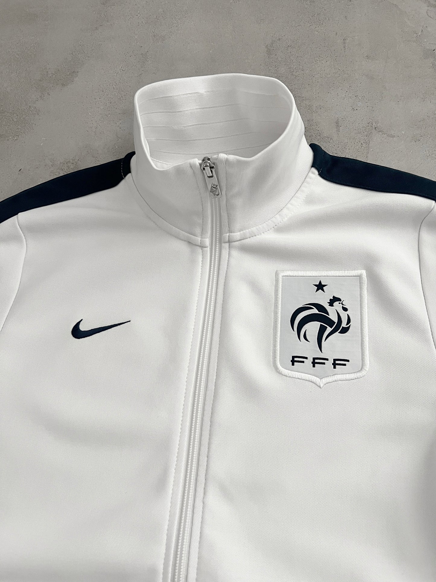 WHITE FRANCE NIKE TRACK JACKET - 2000S - M/S