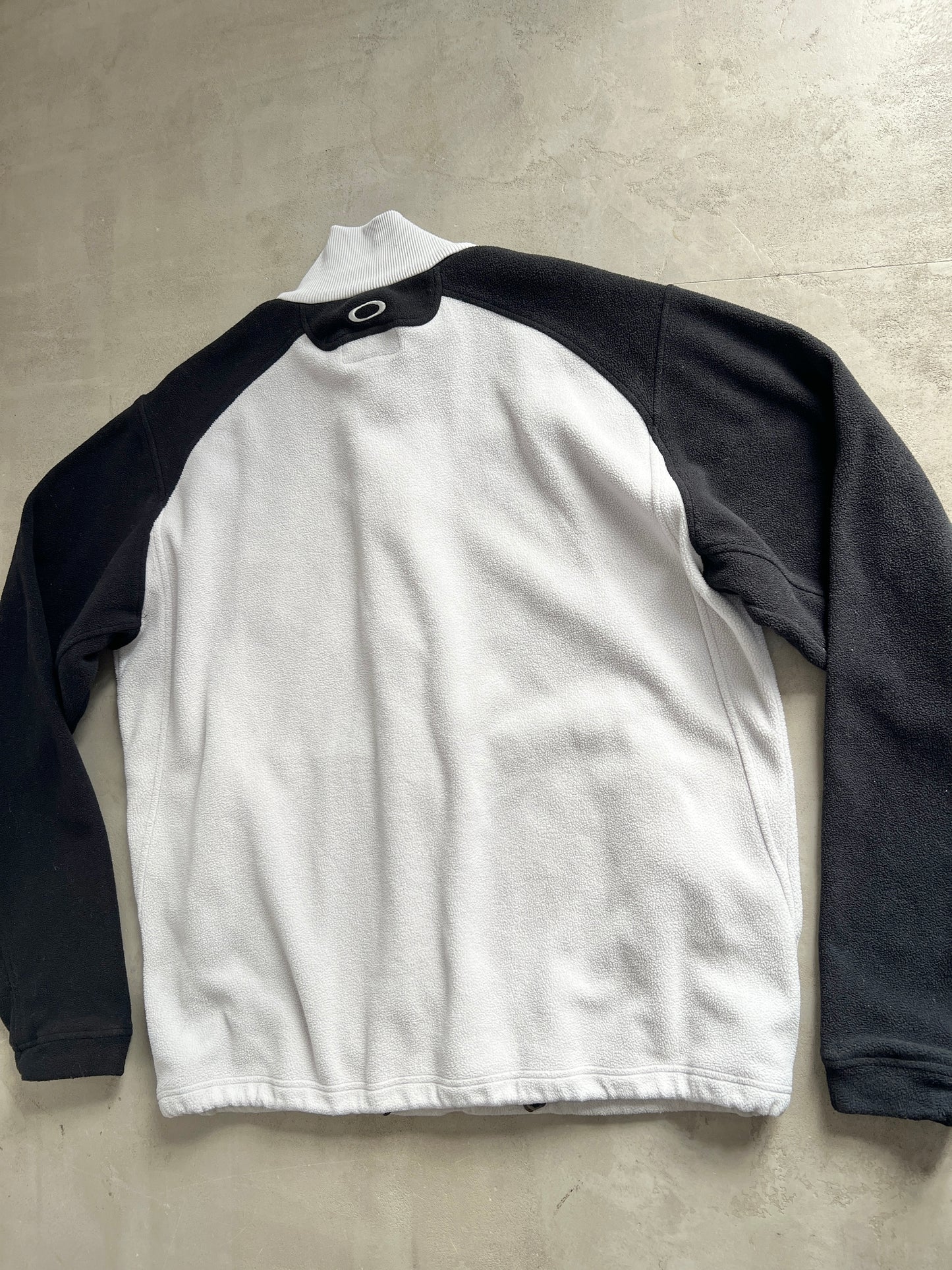 CREME/BLACK OAKLEY FLEECE - 1990S - XL