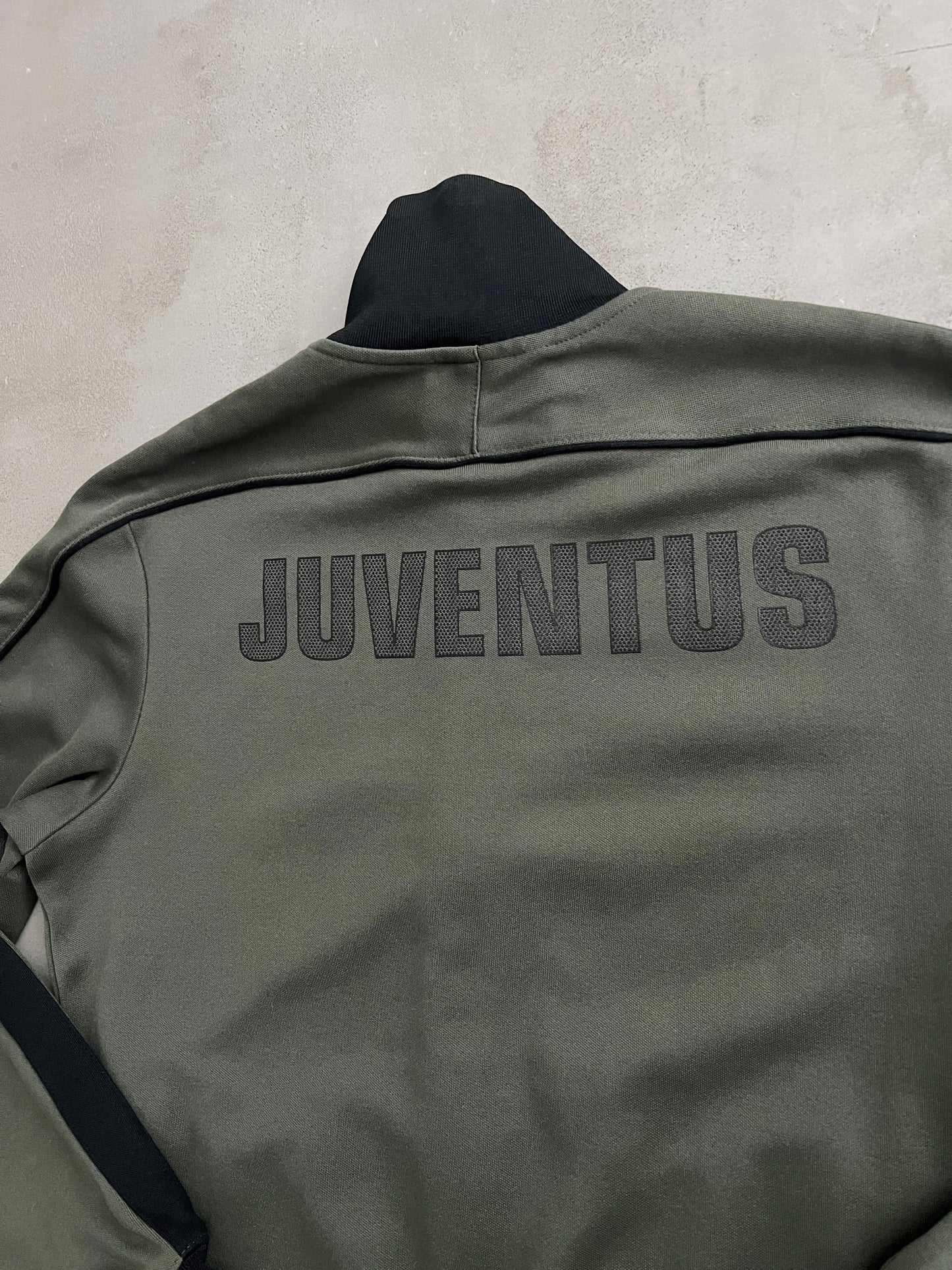 KHAKI JUVENTUS NIKE JACKET - 2000S - S/M