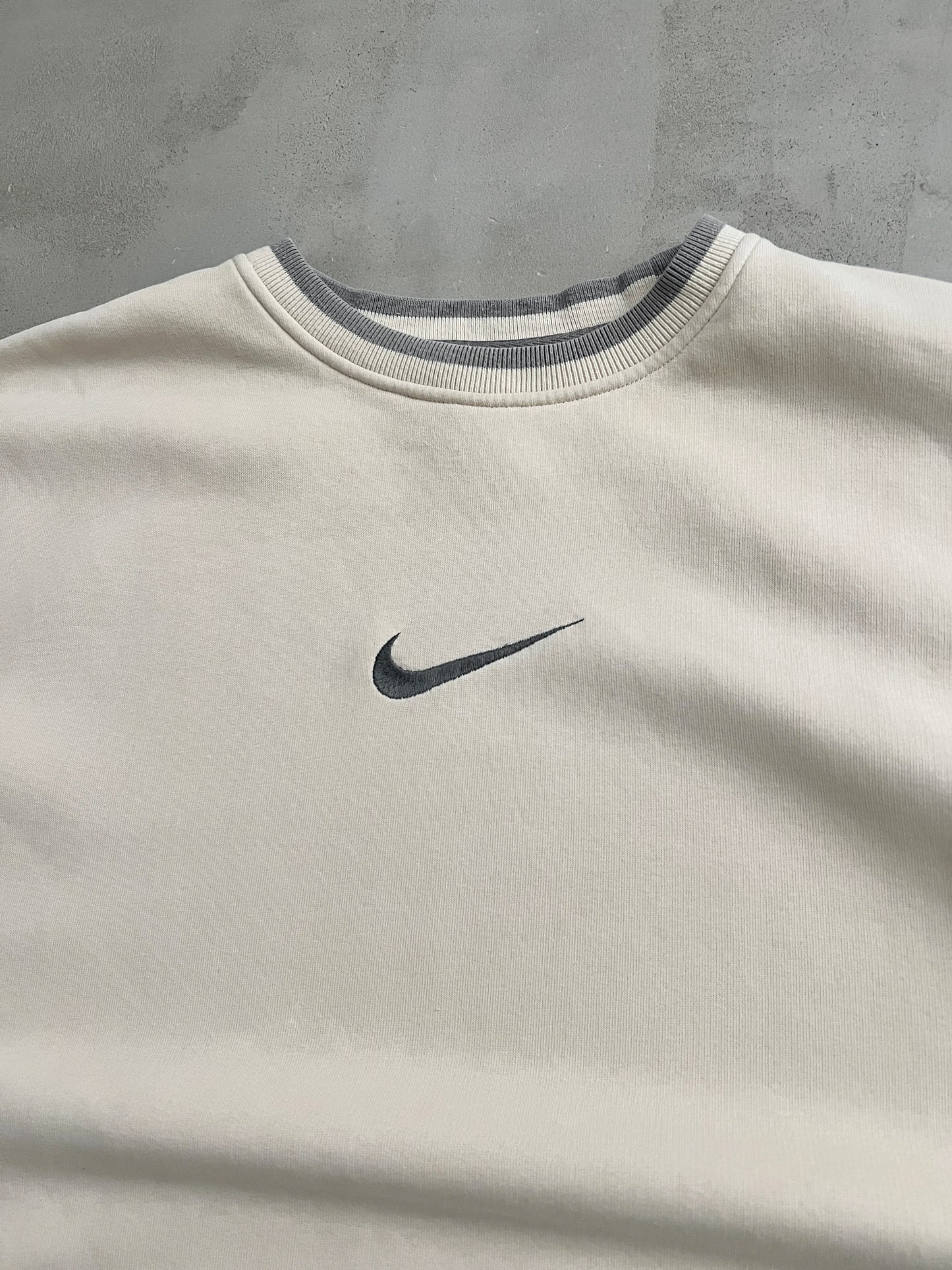 CREME NIKE SWEATER - 2000S - XL