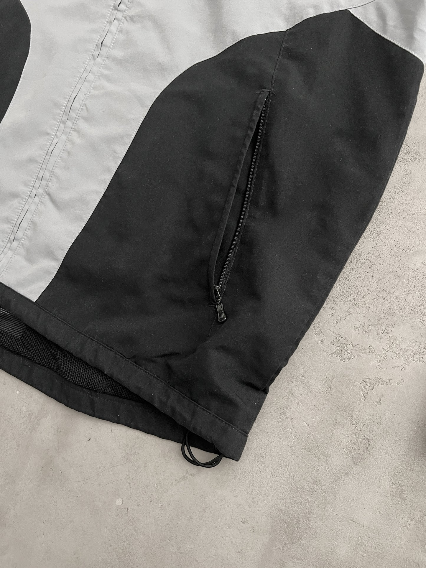 GREY REAL MADRID TRACK JACKET - 2004 - L