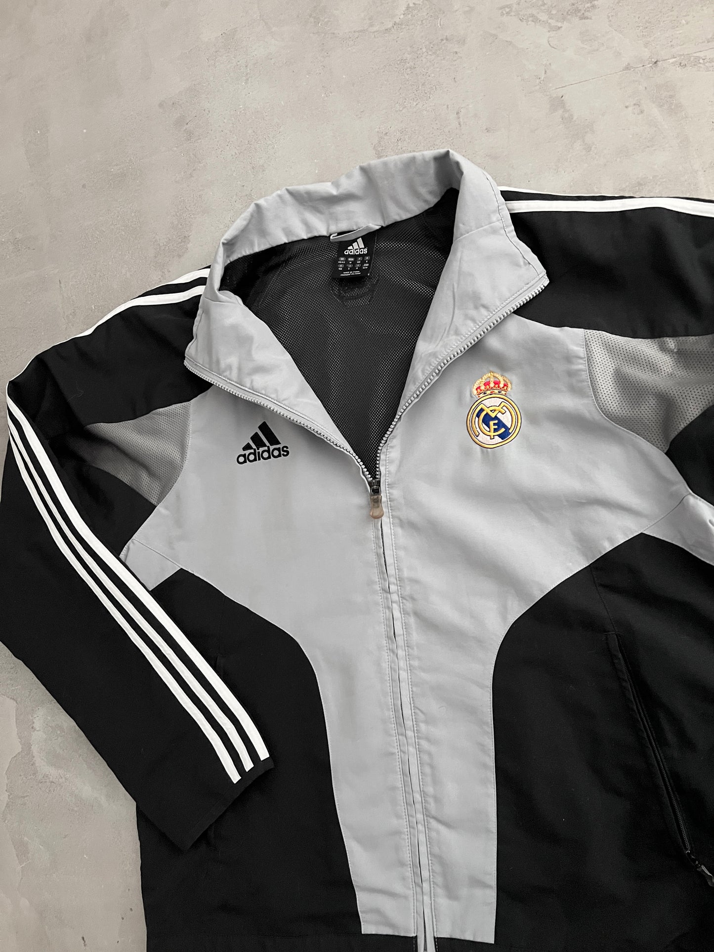GREY REAL MADRID TRACK JACKET - 2004 - L
