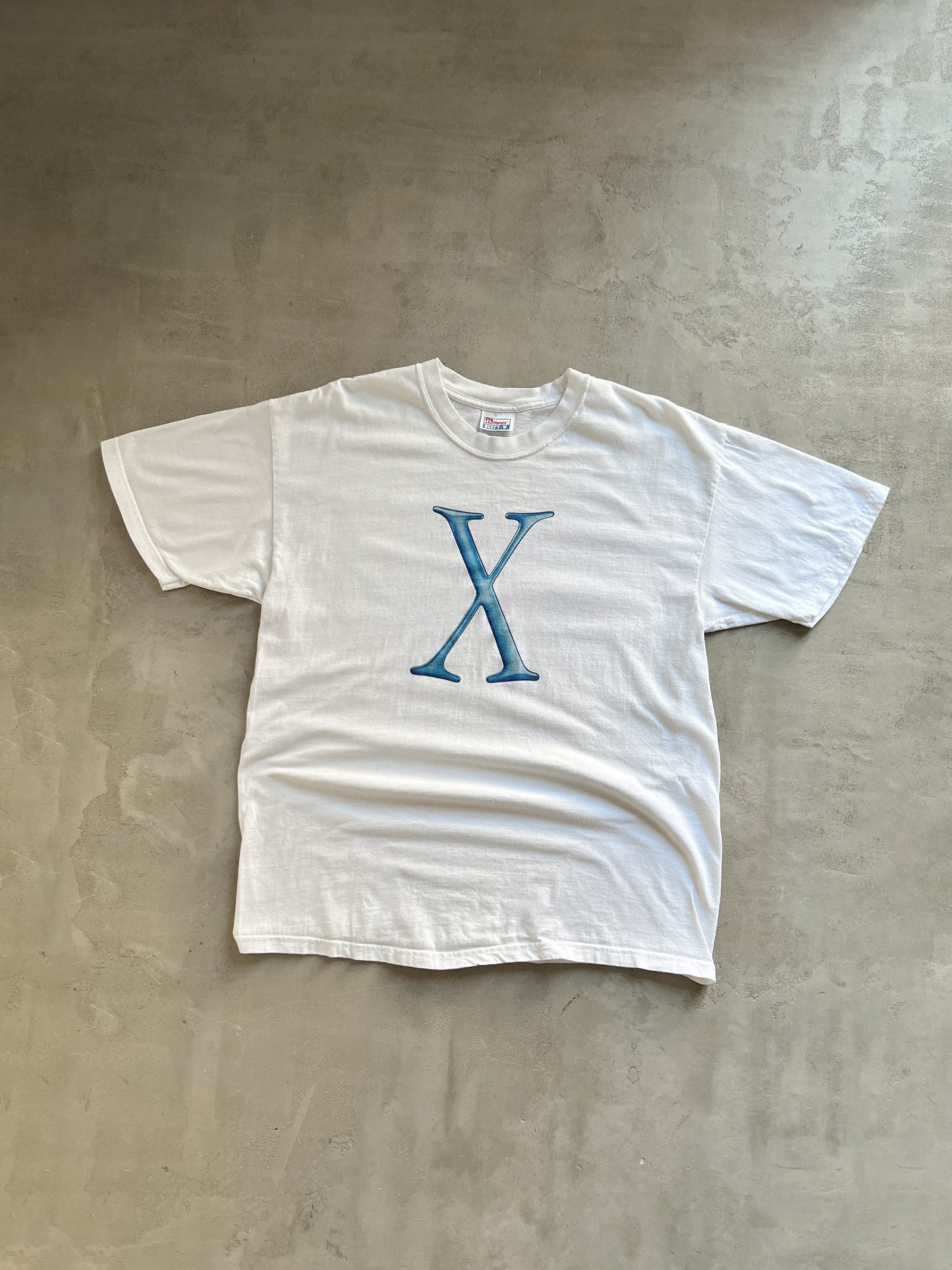 WHITE APPLE MAC OS "X" TEE - 2001 - L