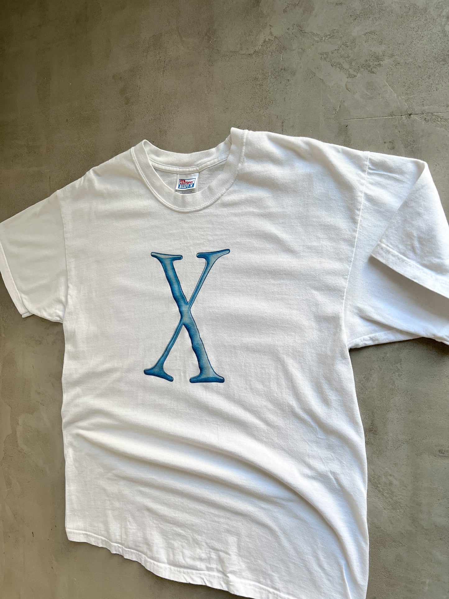 WHITE APPLE MAC OS "X" TEE - 2001 - L