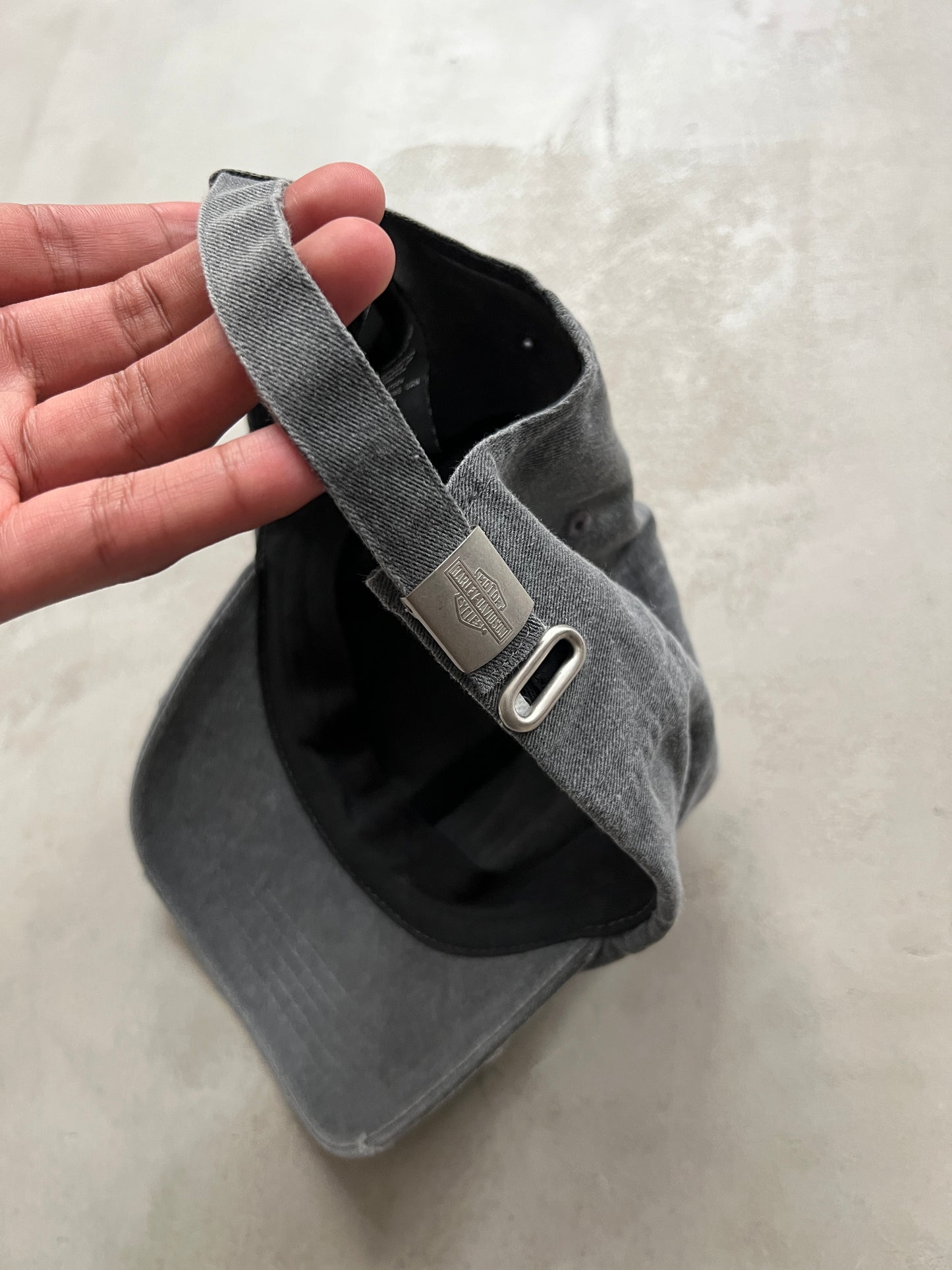 GREY HARLEY DAVIDSON CAP - 1990S