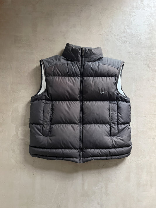 GREY/BABY BLUE NIKE PUFFER VEST - 2000S - L